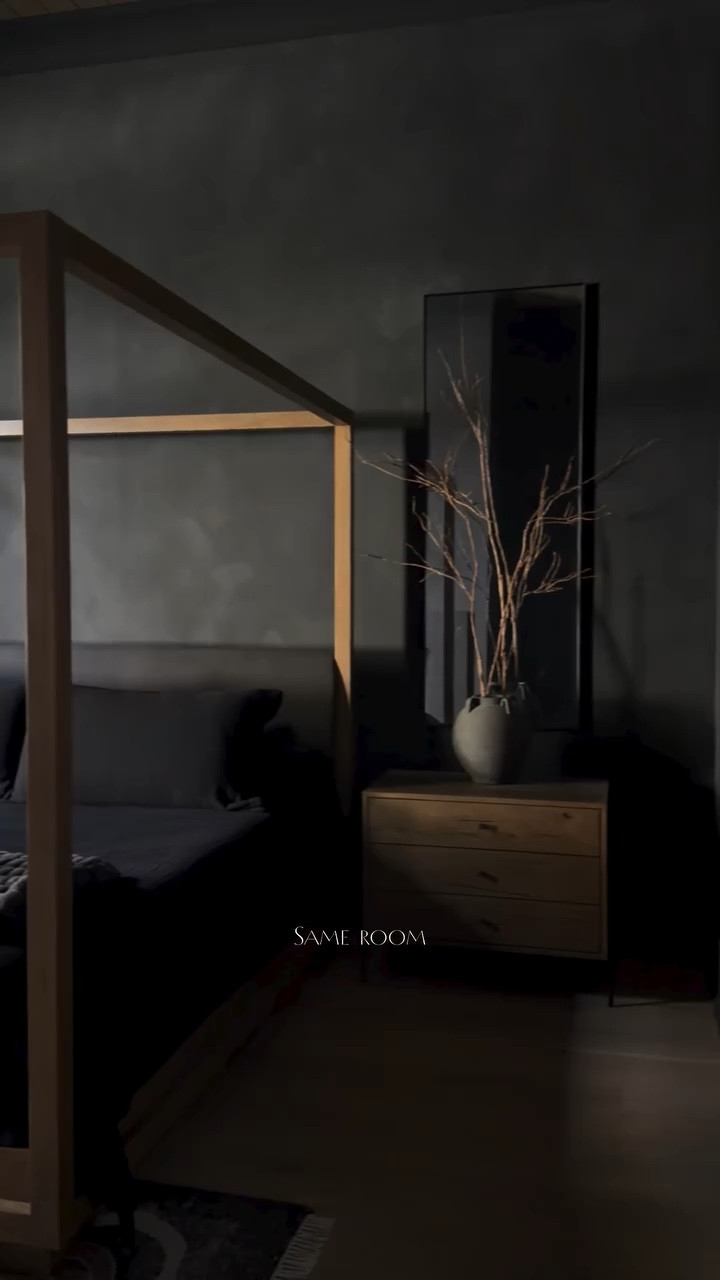 The darker it gets, the better it feels. 🖤

#home #homedecor  #darkhouse #homeinspo #moodybedroom