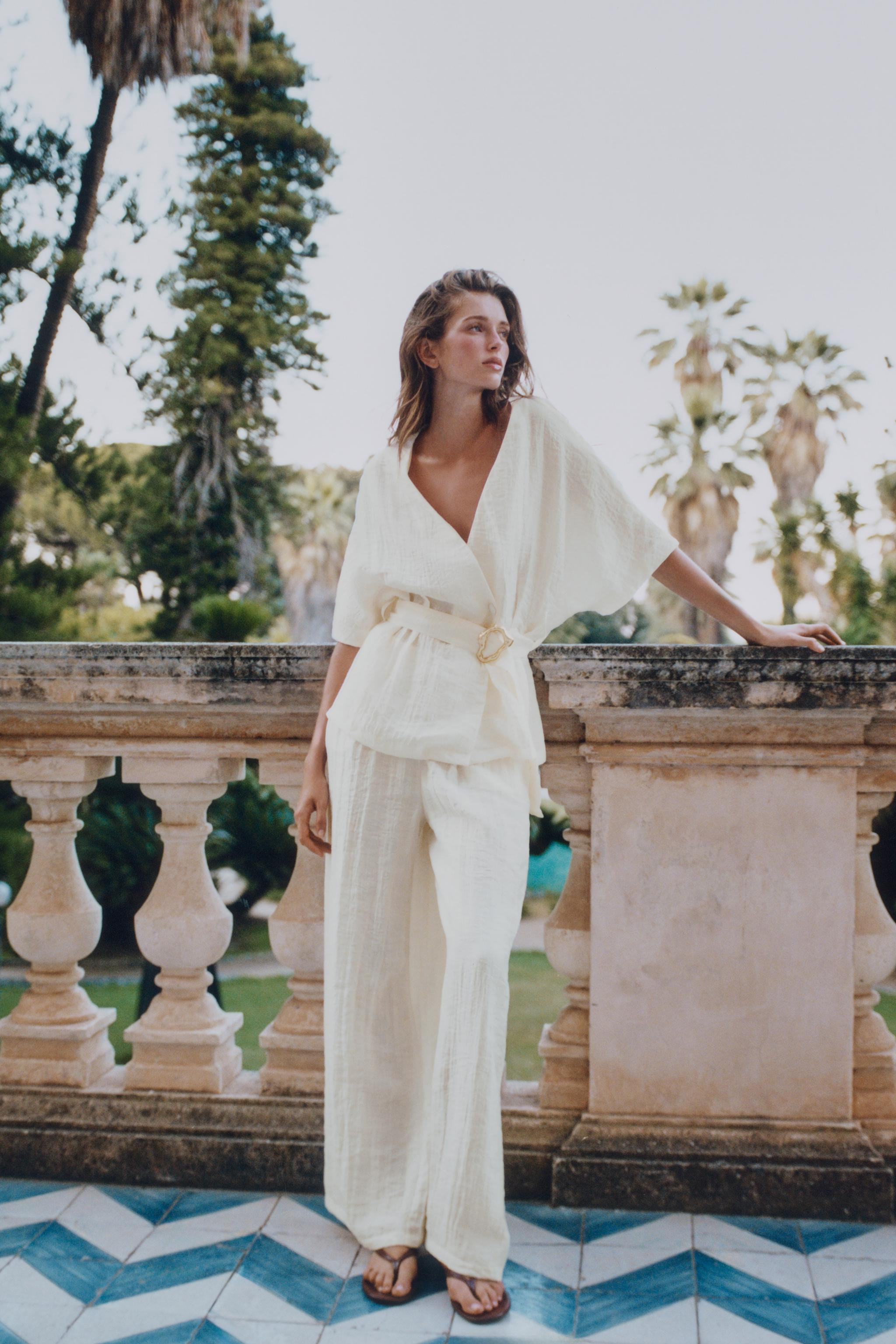 BELTED TOP WITH BUCKLE | Zara US