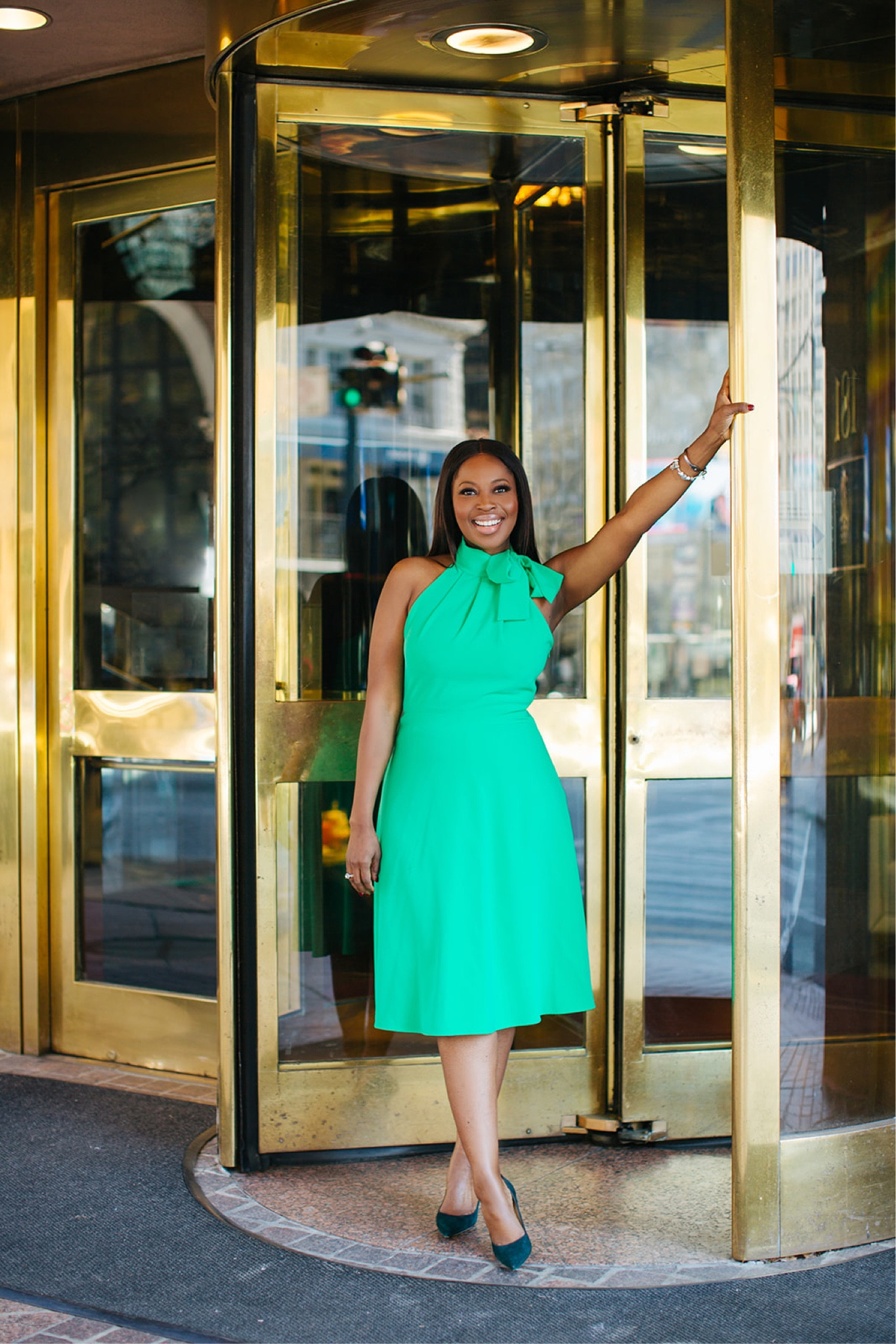 Here's to the ladies with style and grace. This dress is so sophisticated and flatting. The perfect dress for work, or a speaking engagement. 

#LTKFind #LTKstyletip #LTKfit