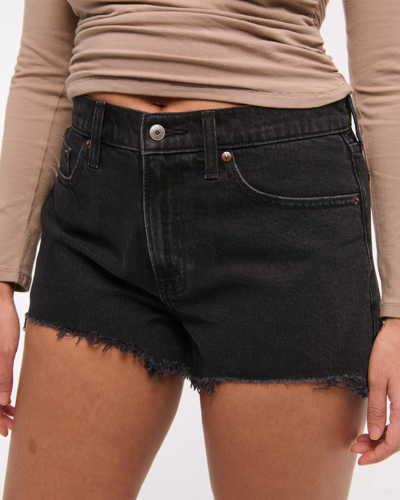 Curve Love High Rise Mom Short | Abercrombie & Fitch (US)