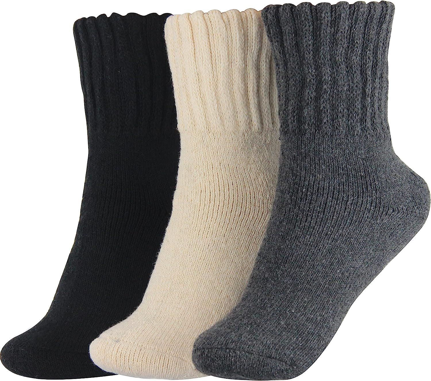 BenSorts Women's Winter Boots Socks Thick Warm Cozy Crew Socks Solid Color Gifts | Amazon (US)