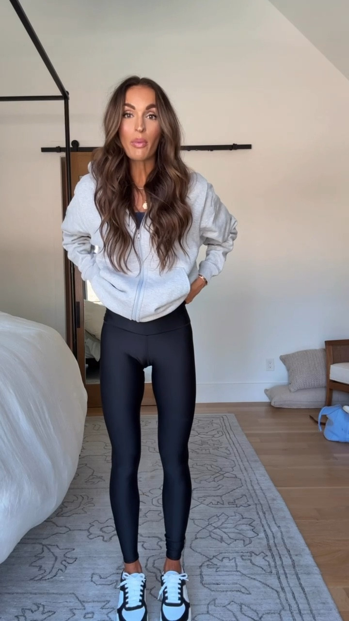 30% off sale rn at alo! 🙌🏻