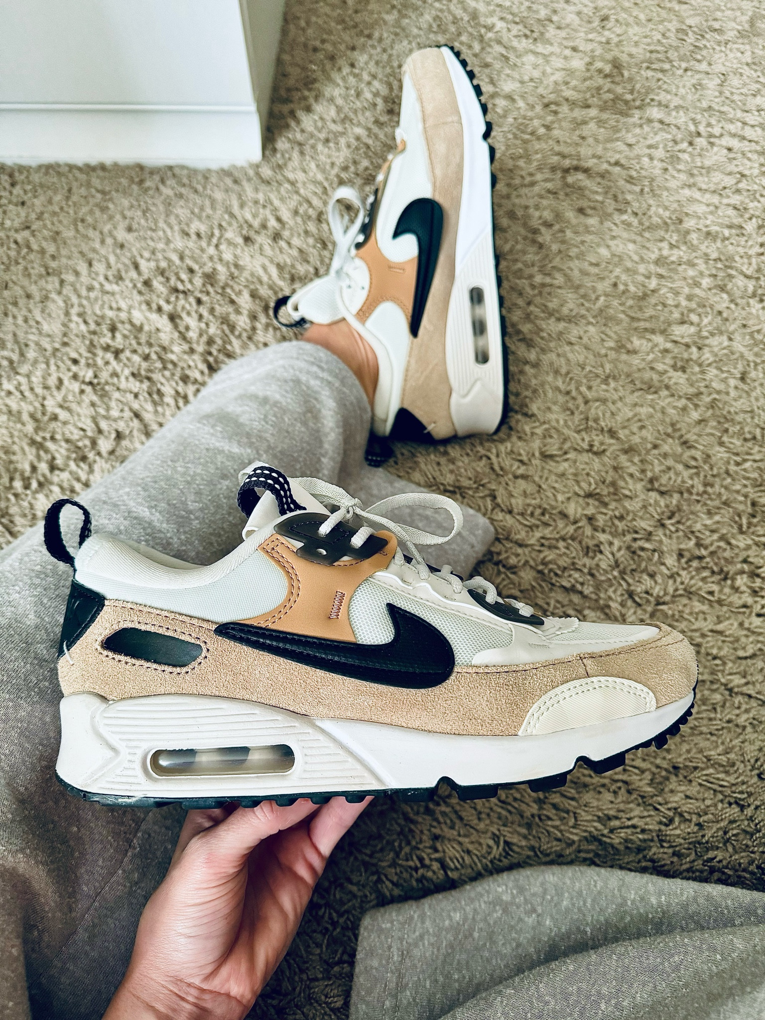 Ahhh!!! My Nike Air Max Sneakers are on sale + another 30% is coming off with code CYBER at checkout!!! 👟 

👀 There’s a cream color I have my eyes on that is even less! You do need to be logged in to an acc0unt but it’s 🆓 to sign up!

⚠️ I do recommend sizing up half a size as they do run a bit small.

#LTKCyberWeek #LTKShoeCrush #LTKGiftGuide