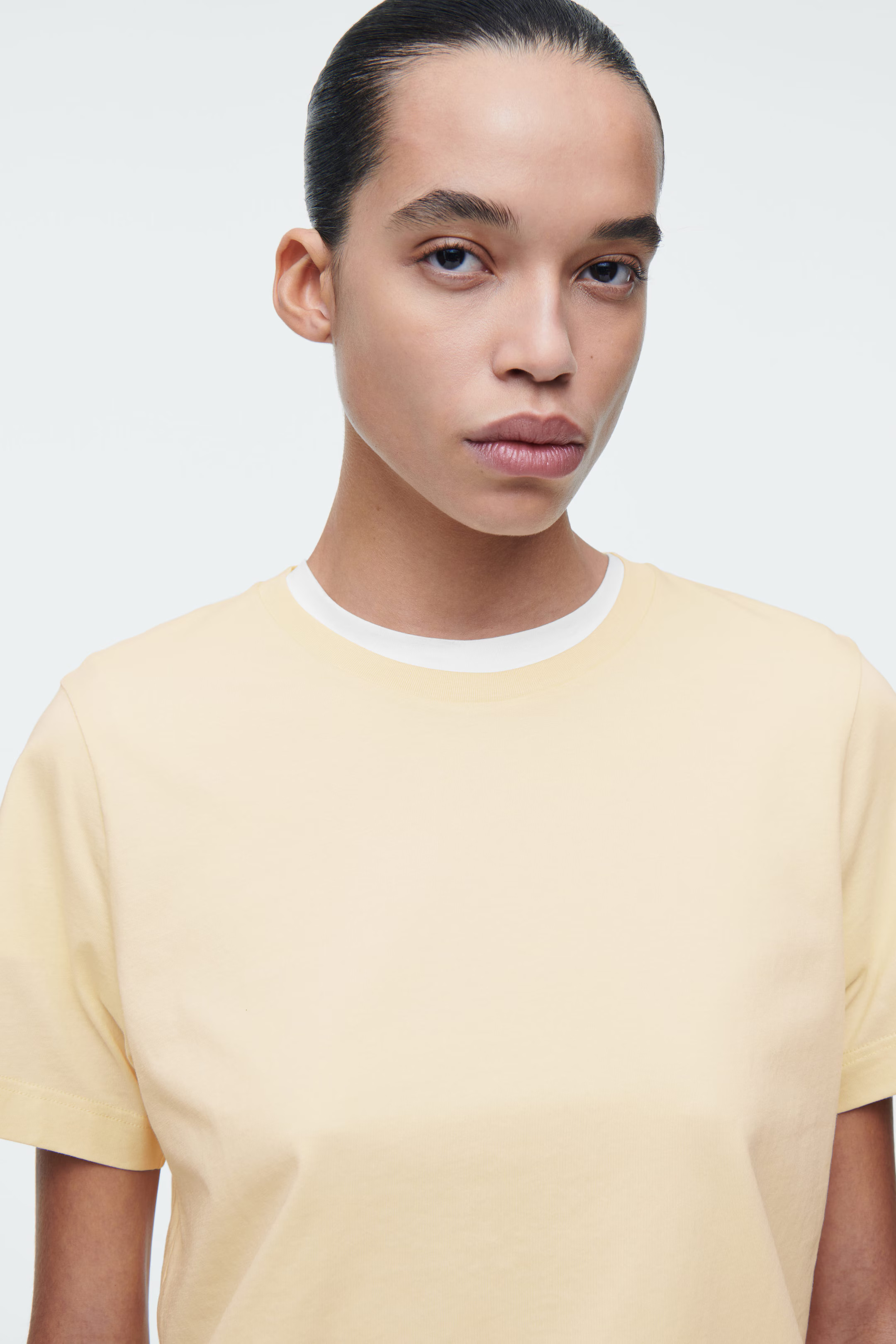 CREW-NECK COTTON T-SHIRT - LIGHT YELLOW | COS | COS (EU)