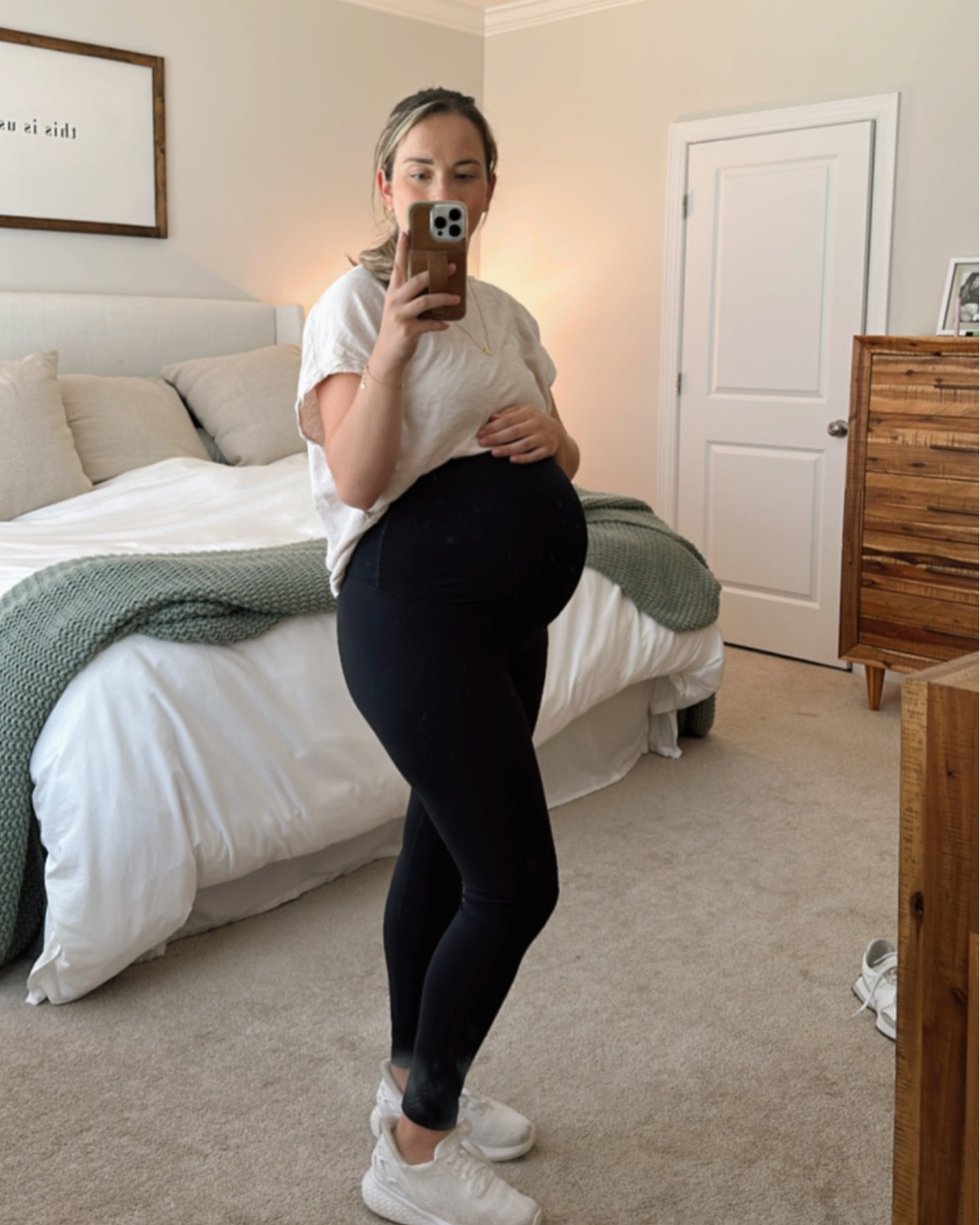 Affordable maternity leggings. Comfortable maternity leggings. Black maternity leggings. Maternity leggings. Target maternity leggings. Wearing size medium!   

#LTKsalealert #LTKbump