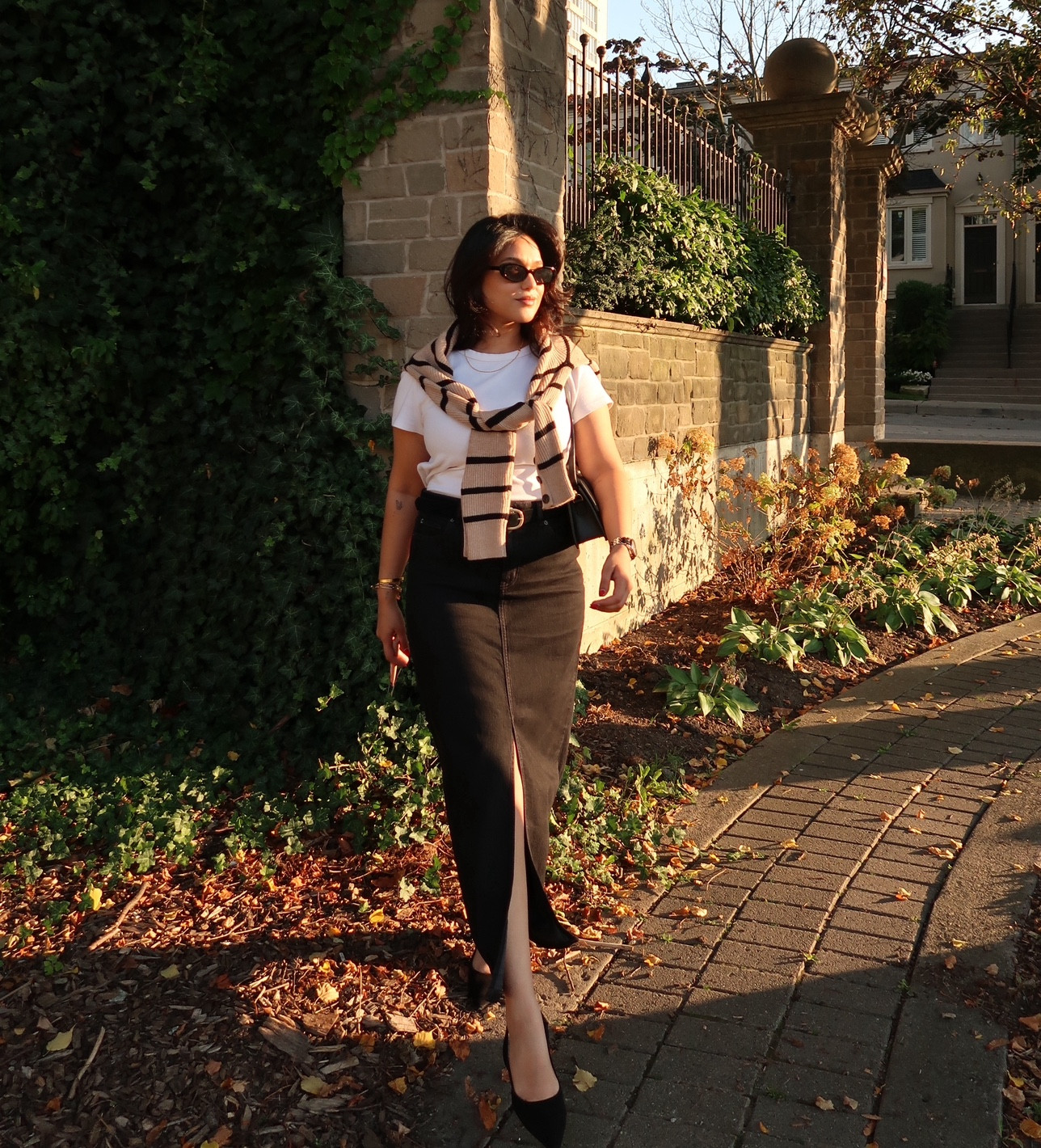 Fall outfit ideas, autumn fashion, fall style finds, stripped sweater, denim maxi skirt 

#LTKautumn #LTKstyletip #LTKcanada