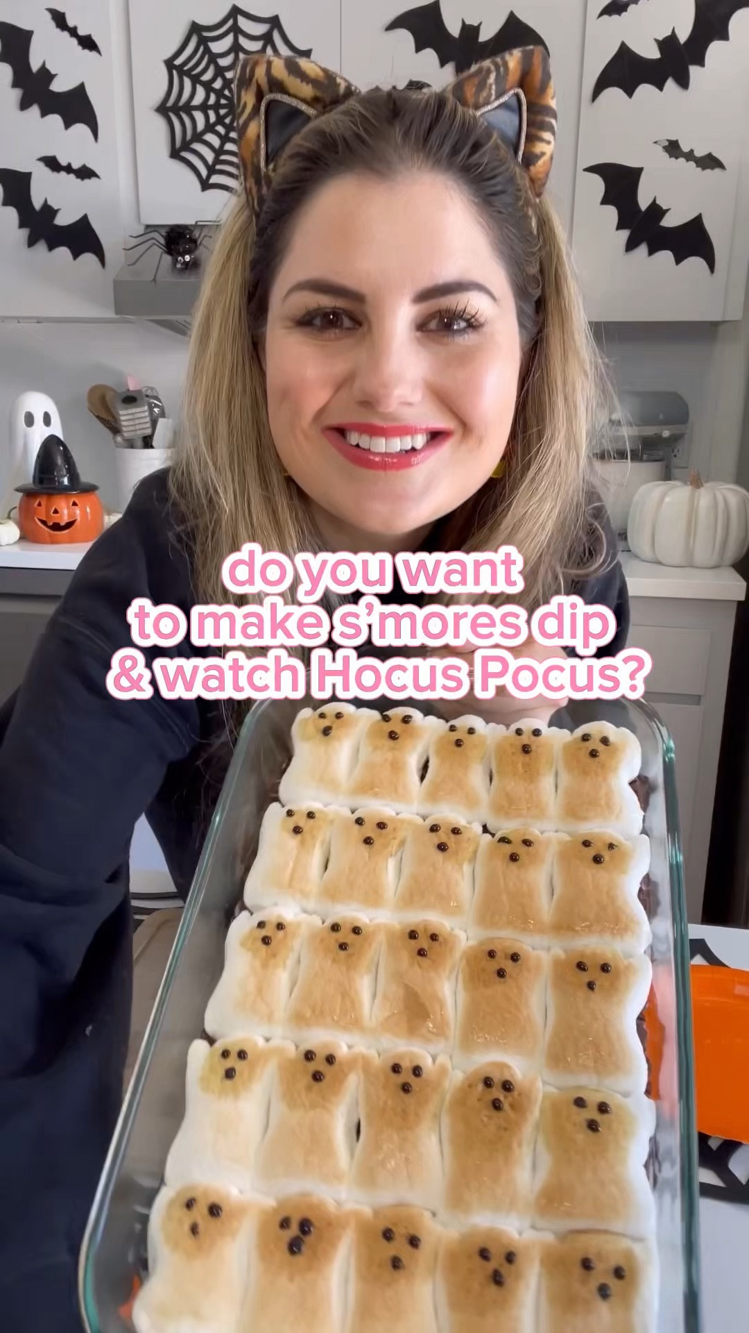 But did you know you can make s’mores dip with holiday Peeps?! 🎃👻💗

It’s SO easy and one of those fun Halloween treats everyone loves!

PEEPS GHOST S’MORES DIP 👻
 🎃25 Ghost Peeps 🎃2 (12 oz) bags chocolate chips 🎃Graham crackers for dipping


Add chocolate chips to a 9x13 dish, top with Ghost Peeps, and bake at 450°F for 5–7 minutes. Serve warm with graham crackers!

Talk about an easy Halloween dessert idea!

#LTKmomlife #LTKfoodie #LTKSeasonal