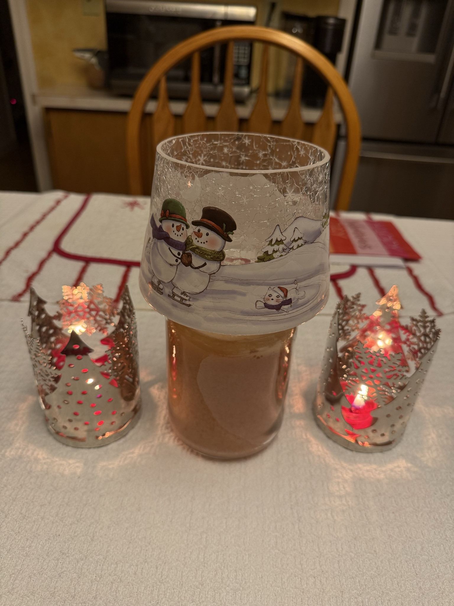 Just because the holidays are over doesn’t mean you can’t decorate. Snowmen are a fun way to add some festiveness to these cold winter months. 

#LTKHome #LTKFindsUnder100 #LTKSeasonal