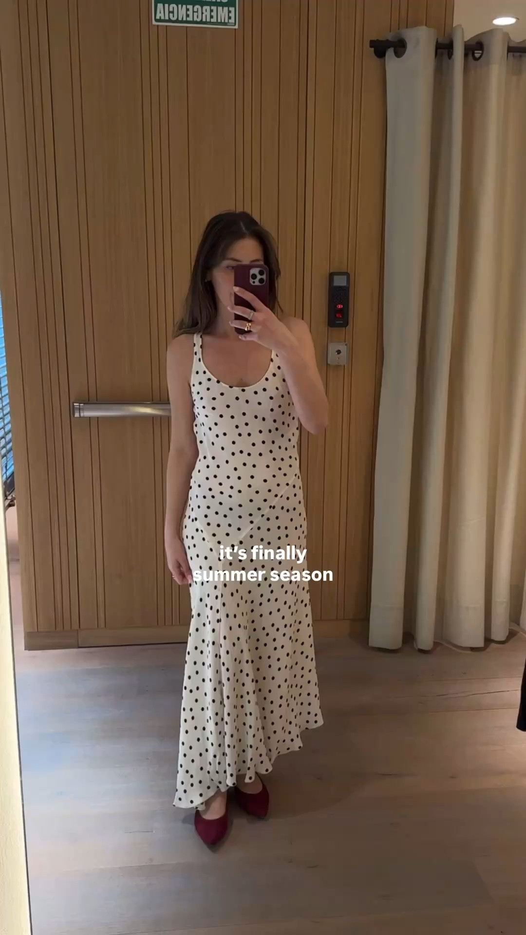 Summer looks/ dresses at Mango

Sommerkleider, kleider, polka dot dress, white dress, monochrome set, denim set, elegantstyle

#LTKkleider #LTKeurope #LTKstyletip