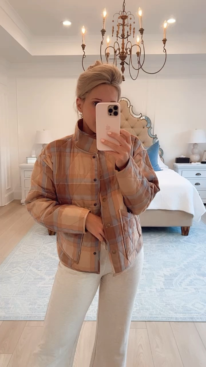 Z supply
Quilted jacket
Lounge pants
Travel outfit
Neutral outfit
Thanksgiving outfit
Shopbop haul


#LTKfindsunder50 #LTKtravel #LTKfindsunder100