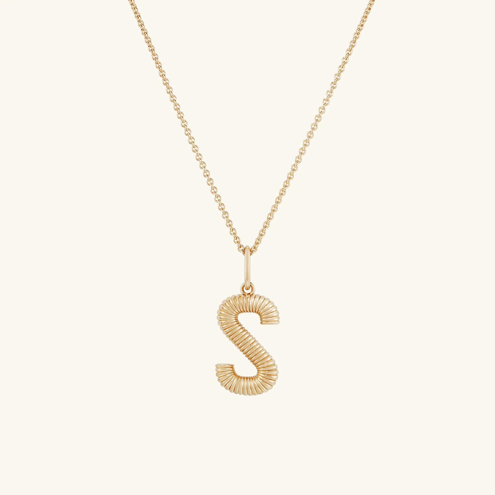 Bold Letter Pendant Necklace | Mejuri Fine Crew