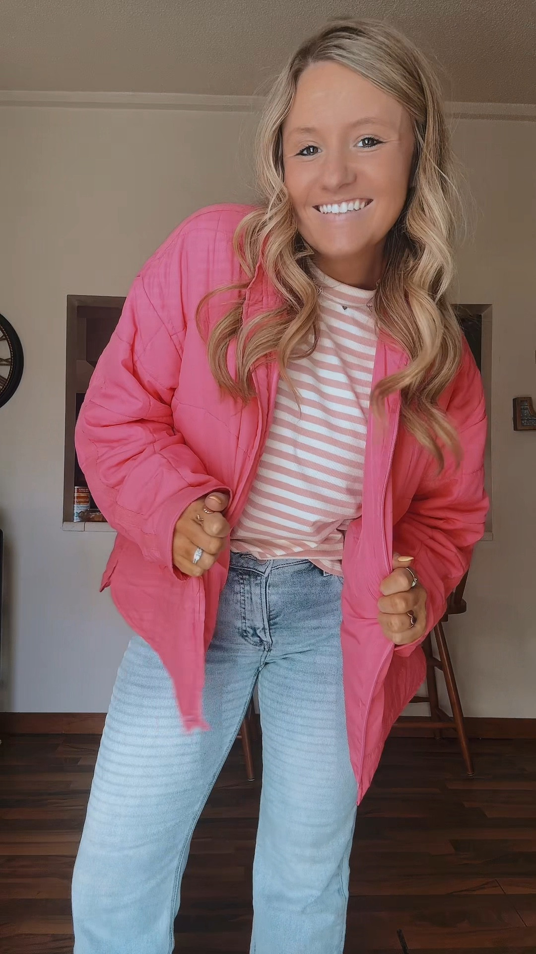 Jacket is from TikTok shop but found it on Amazon! Jeans and tee from Wild Oak Boutique 🫶🏻🩷