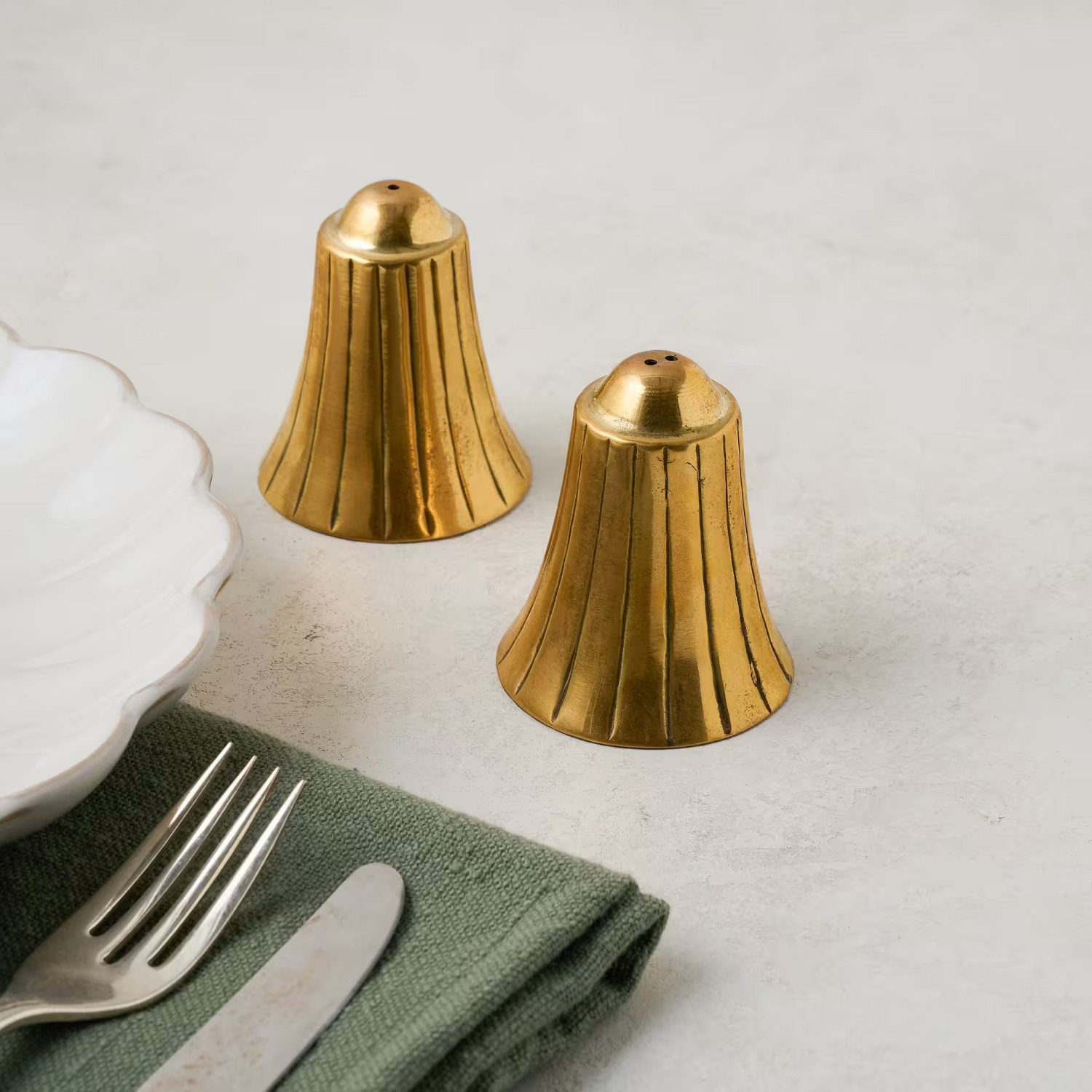Brass Bell Salt + Pepper Set | Magnolia
