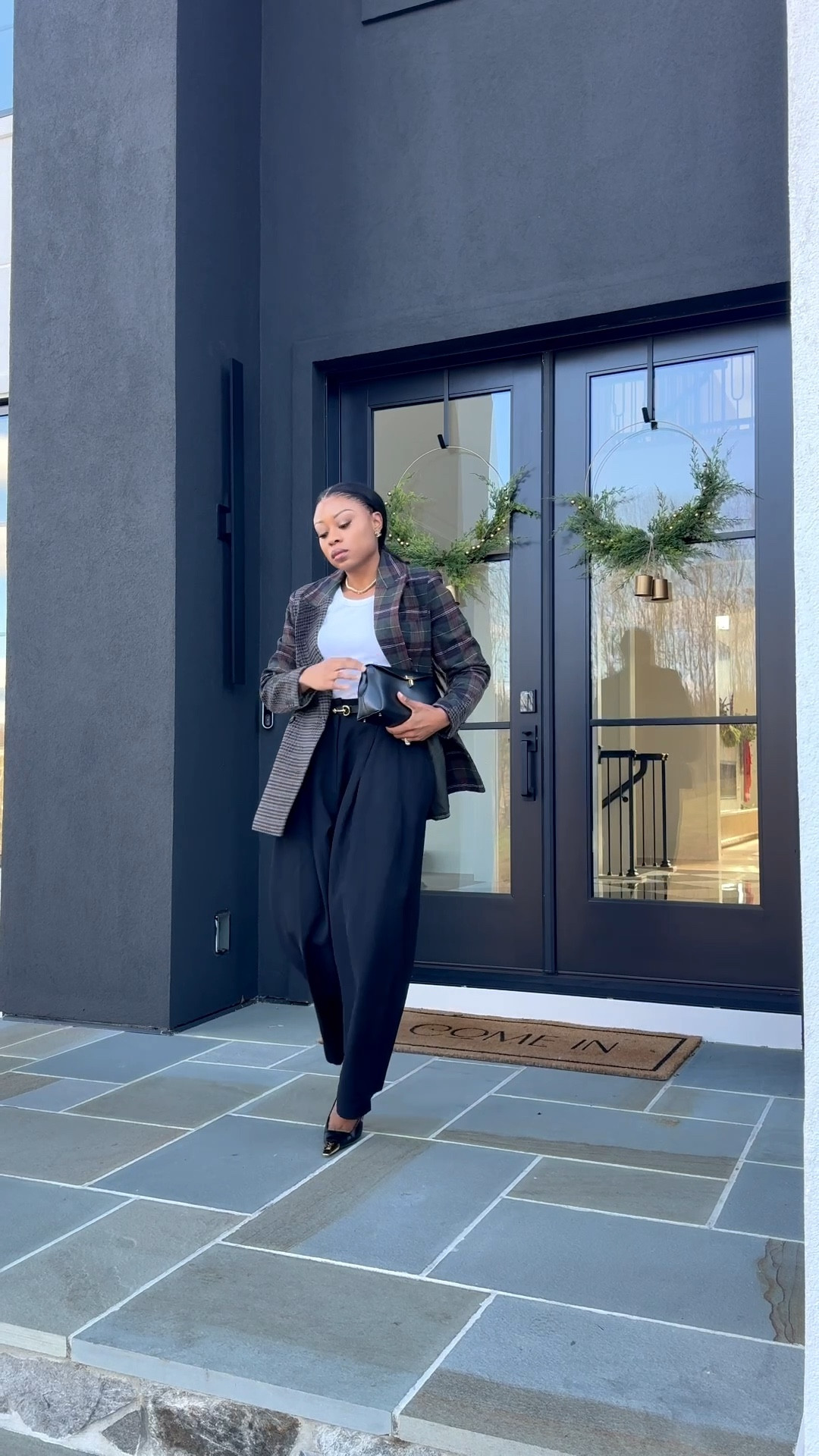 What to Wear: Holiday work event 

Thanksgiving holiday party at work - blazer on sale 

#LTKCyberWeek #LTKOver40 #LTKWorkwear