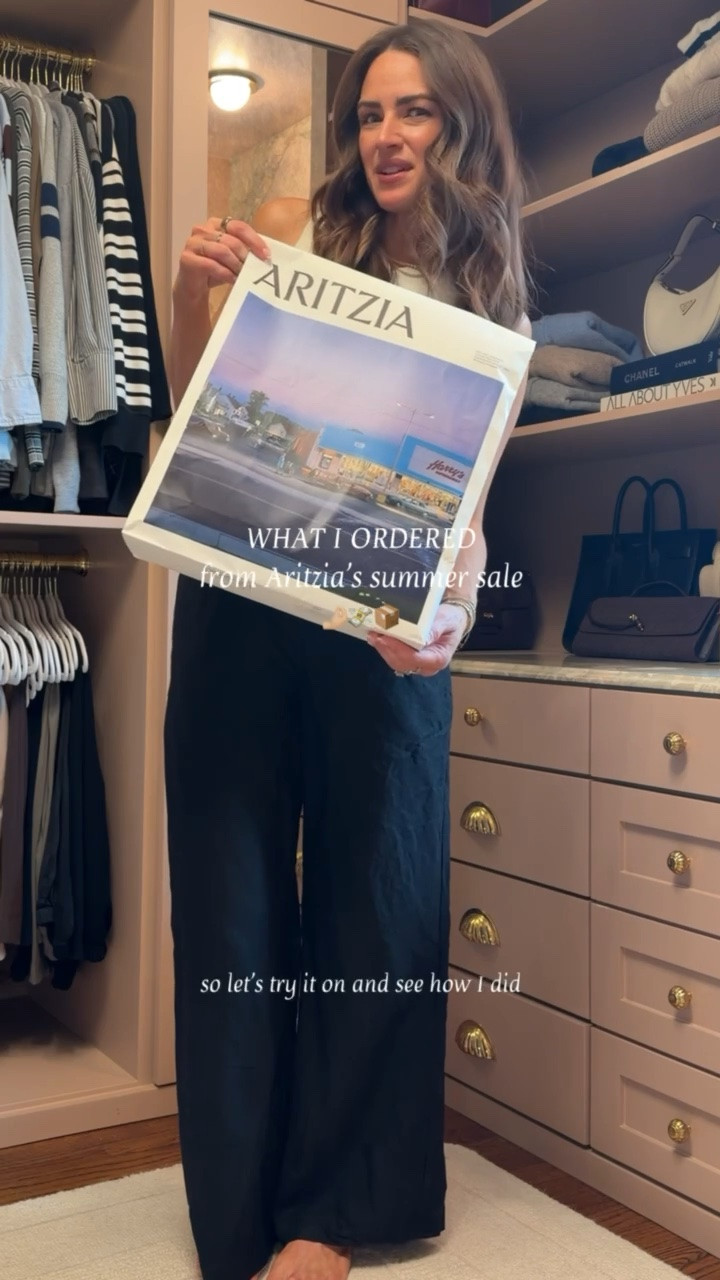 ARITZIA SUMMER SALE HAUL✨
White Line Top - S
Black Crepette Short - S
Black Tailored Short - 4 
Camel Tailored Short - 4 
Drawstring Brown Short - S
White Satin Top - 2
Satin Boxer Style Short - S

#LTKvlog #LTKootd #LTKSaleAlert