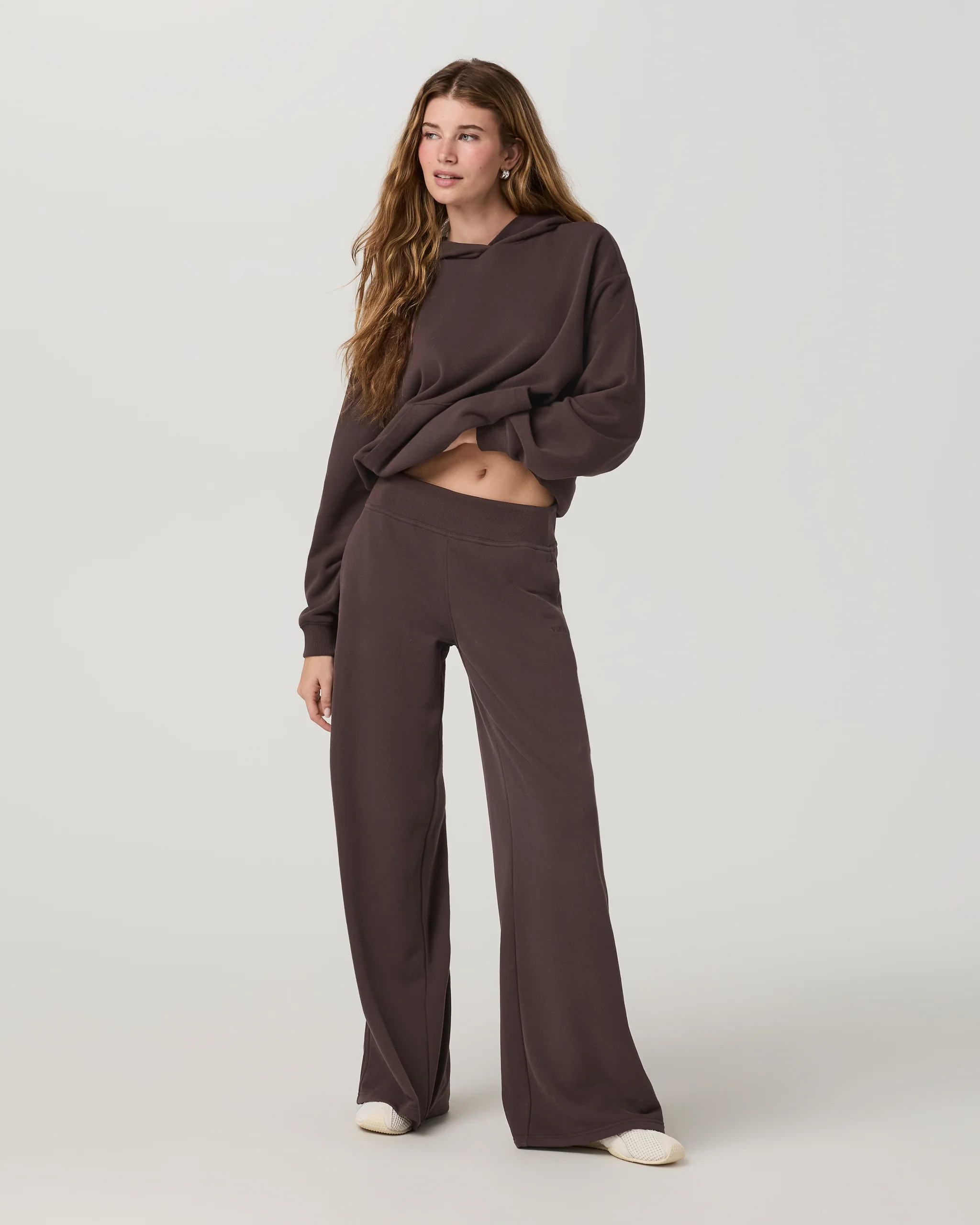 Sedona Midrise Wideleg Sweatpant | Vuori Clothing (US & Canada)