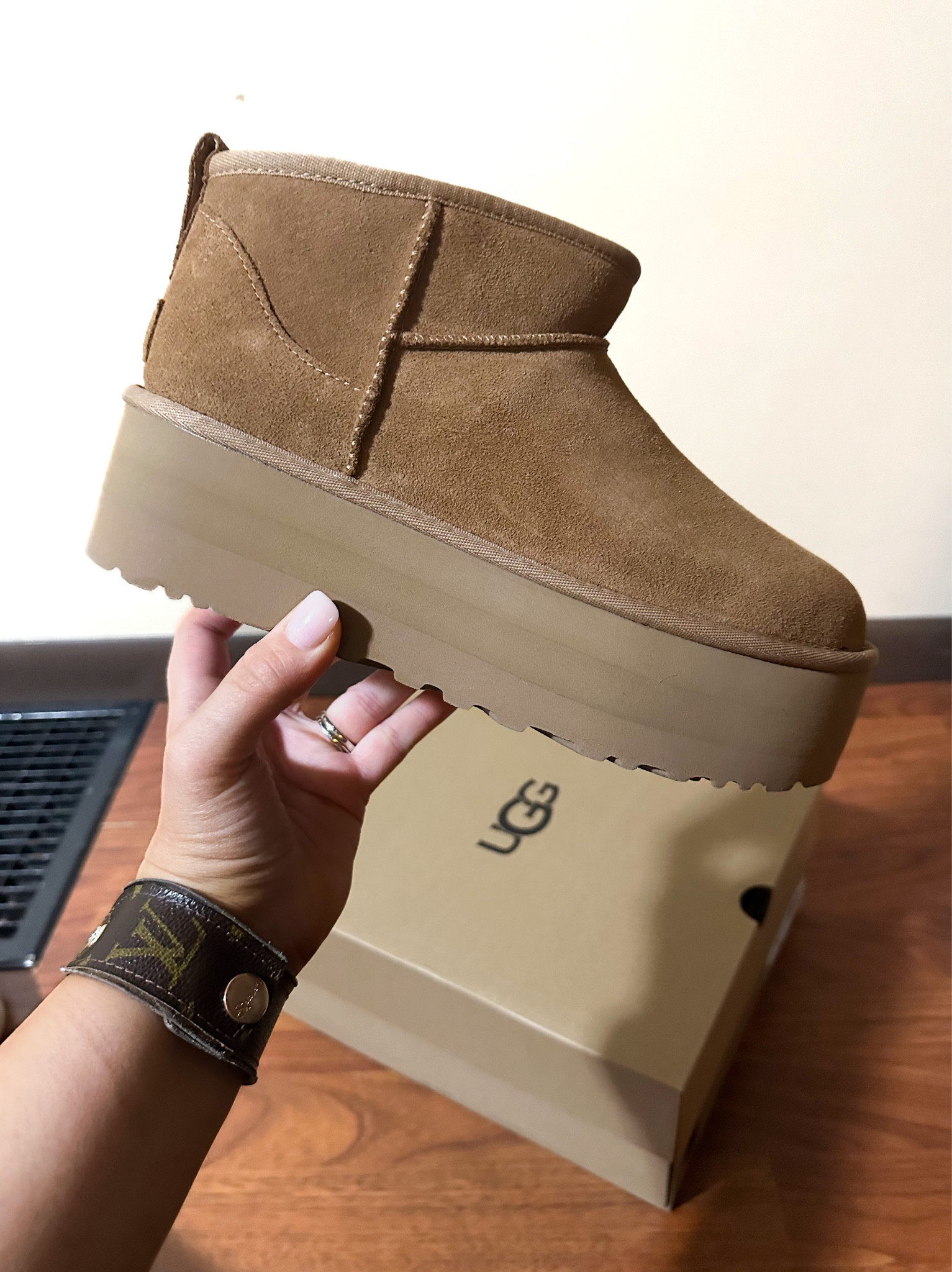 It’s almost time for UGGs!!! I love my new Ugg Ultra Mini Platforms!🍂🍁😍

#LTKshoecrush #LTKSeasonal