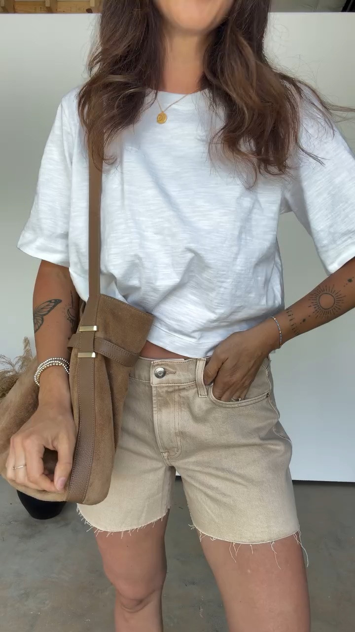 🤍 loved these so much I got them in two washes. They have the most comfortable fit around the waist. The tee is very nice and comes in so many color options! 

Shorts for summer | women’s shorts | longer inseam shorts

#LTKootd #LTKgrwm