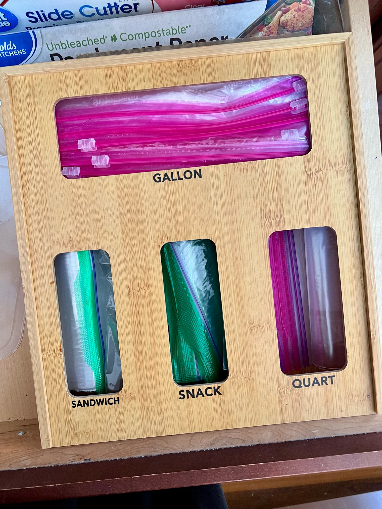 Zip lock storage and organizer 

#LTKfamily