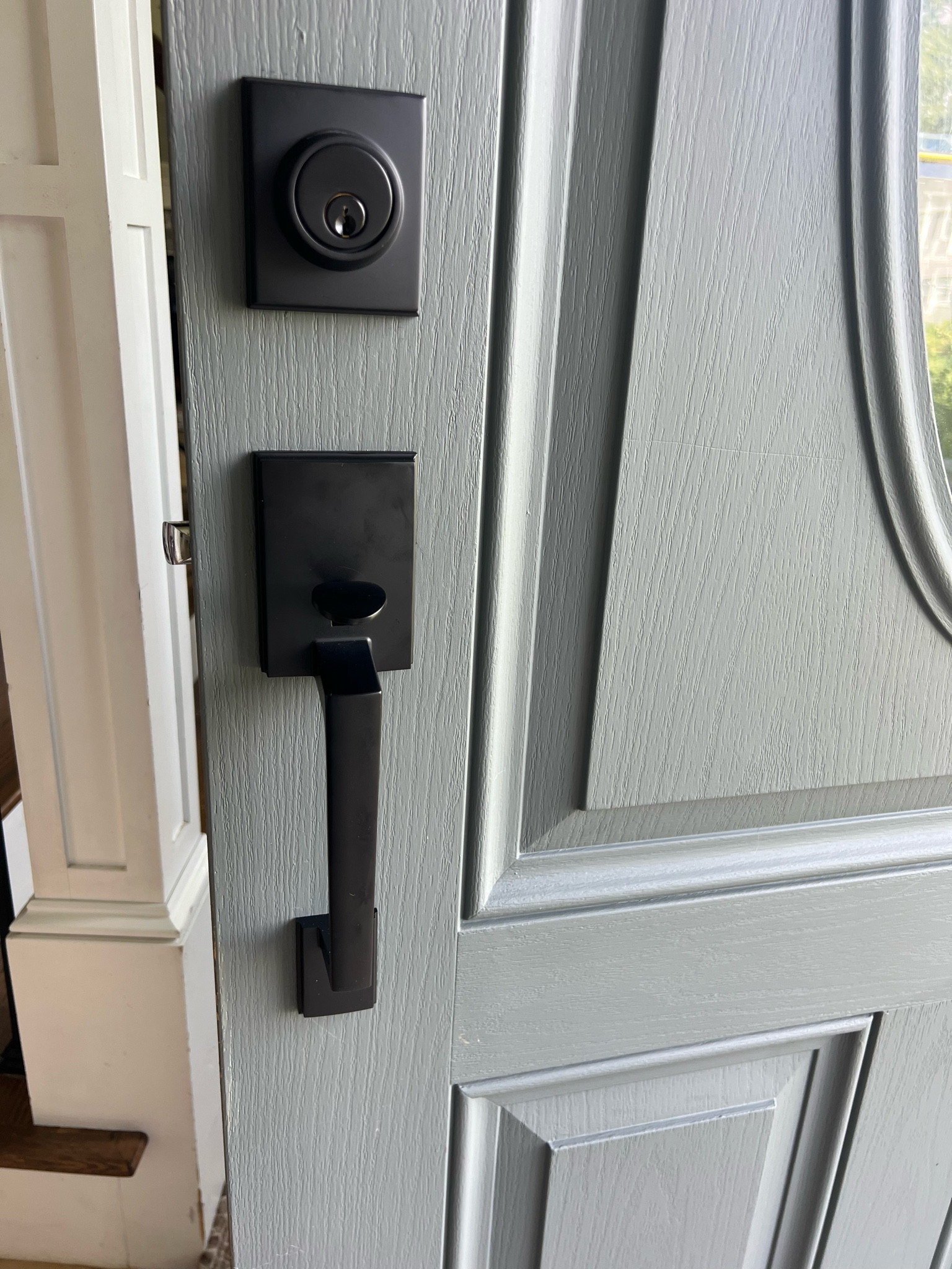 Amazon Door Handle and dead bolt just updated our old door knob with this one and it’s working great 🚪

Doorknob, front door, back door, lock
#amazon #frontdoor

#LTKstyletip #LTKhome