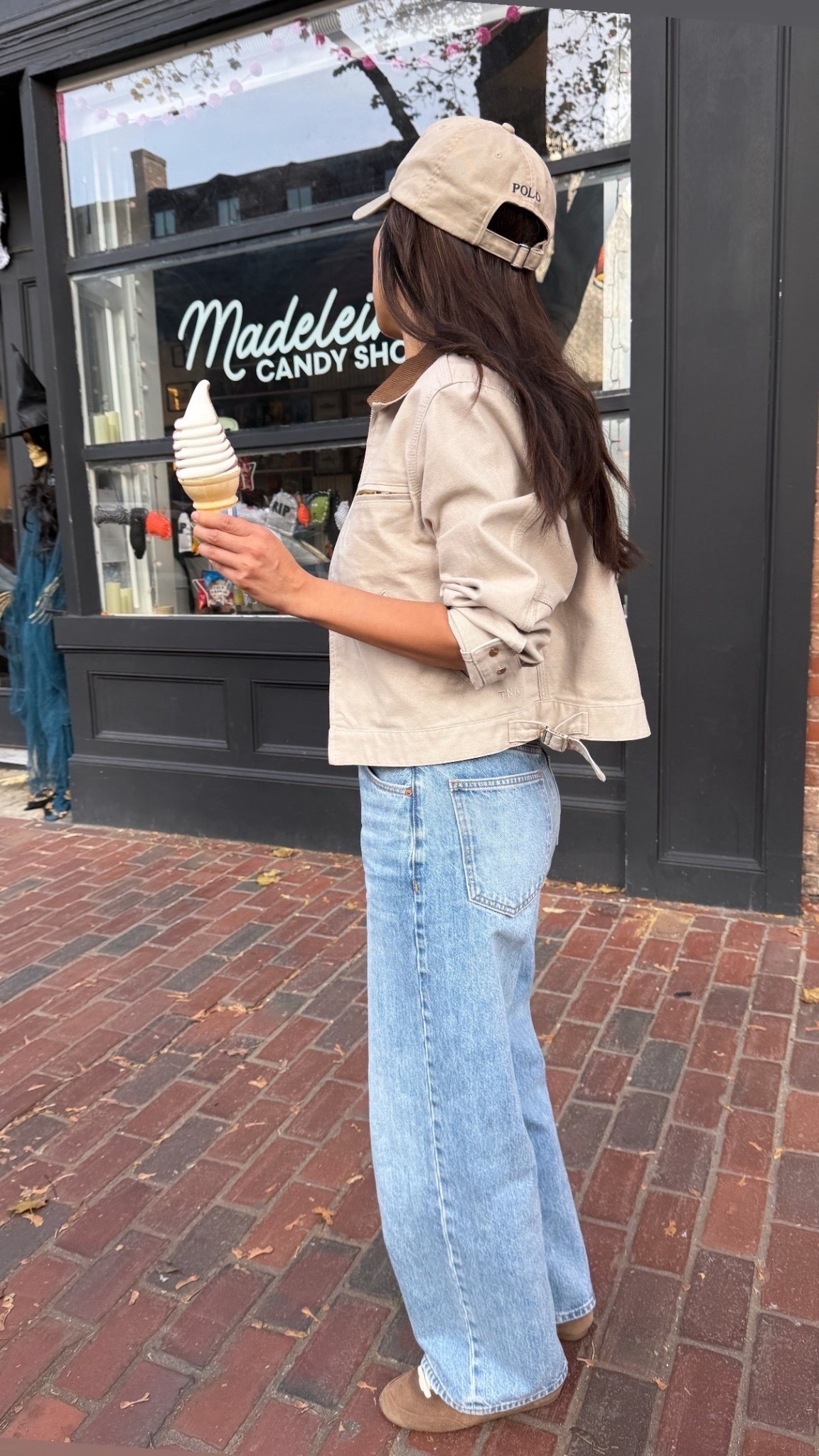 TIP: my jeans in Short + Ankle both fit the same with a 27" ish inseam! Both are linked in the same wash and just restocked.

• Aritzia Barkley workwear jacket in marcona beige xxs, chic swingy shorter fit, corduroy collar

FYI this jacket comes in several versions: lined with quilting, and lined with shearling 

• Farrah jeans sz 24 short "7 yrs bleu taboo" - slightly loose relaxed fit at my waist. Flattering wide leg that is not overwhelming and good length for petites

Spring outfit ideas, easy mom casual style, petite friendly jeans, spring jackets  

 

#LTKootd #LTKmomlife #LTKPetite