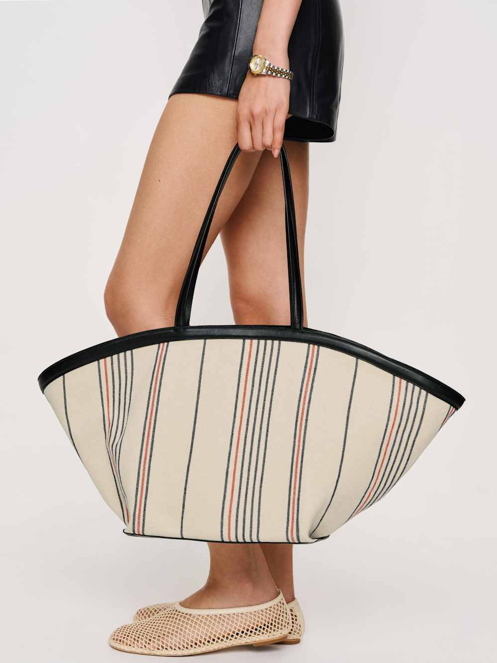 Lucia Tote Bag | Reformation (Global)