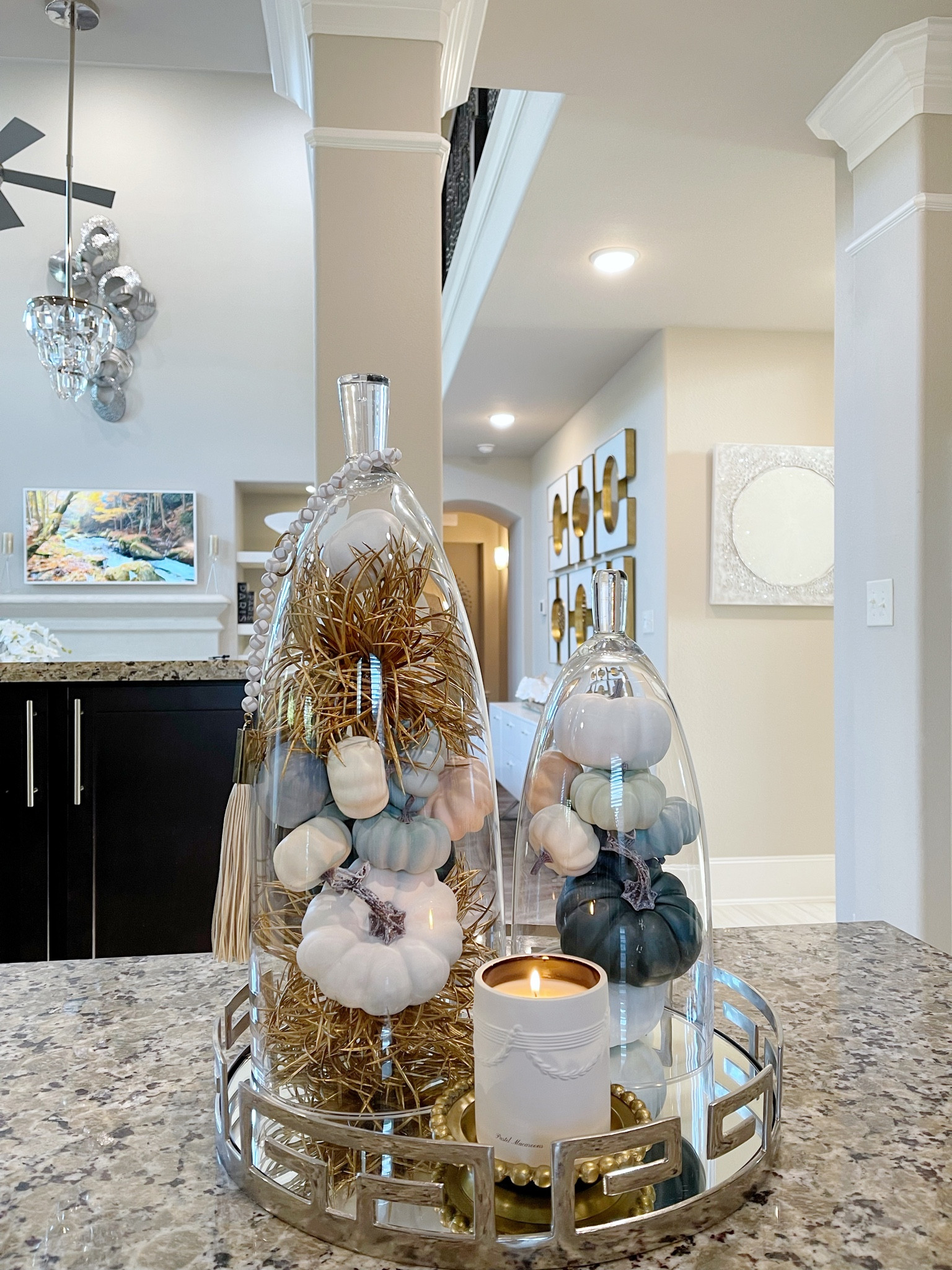 Shop this fall vignette #homedecor #falldecor #labordaysale 

#LTKFind #LTKhome #LTKsalealert