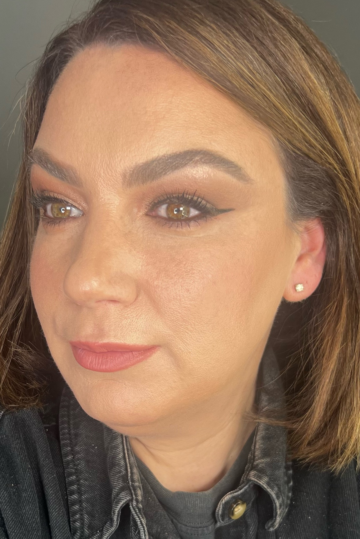 Winter/Fall Makeup Look. Using some of my favourite products 

#LTKCyberSaleUK #LTKeurope #LTKbeauty