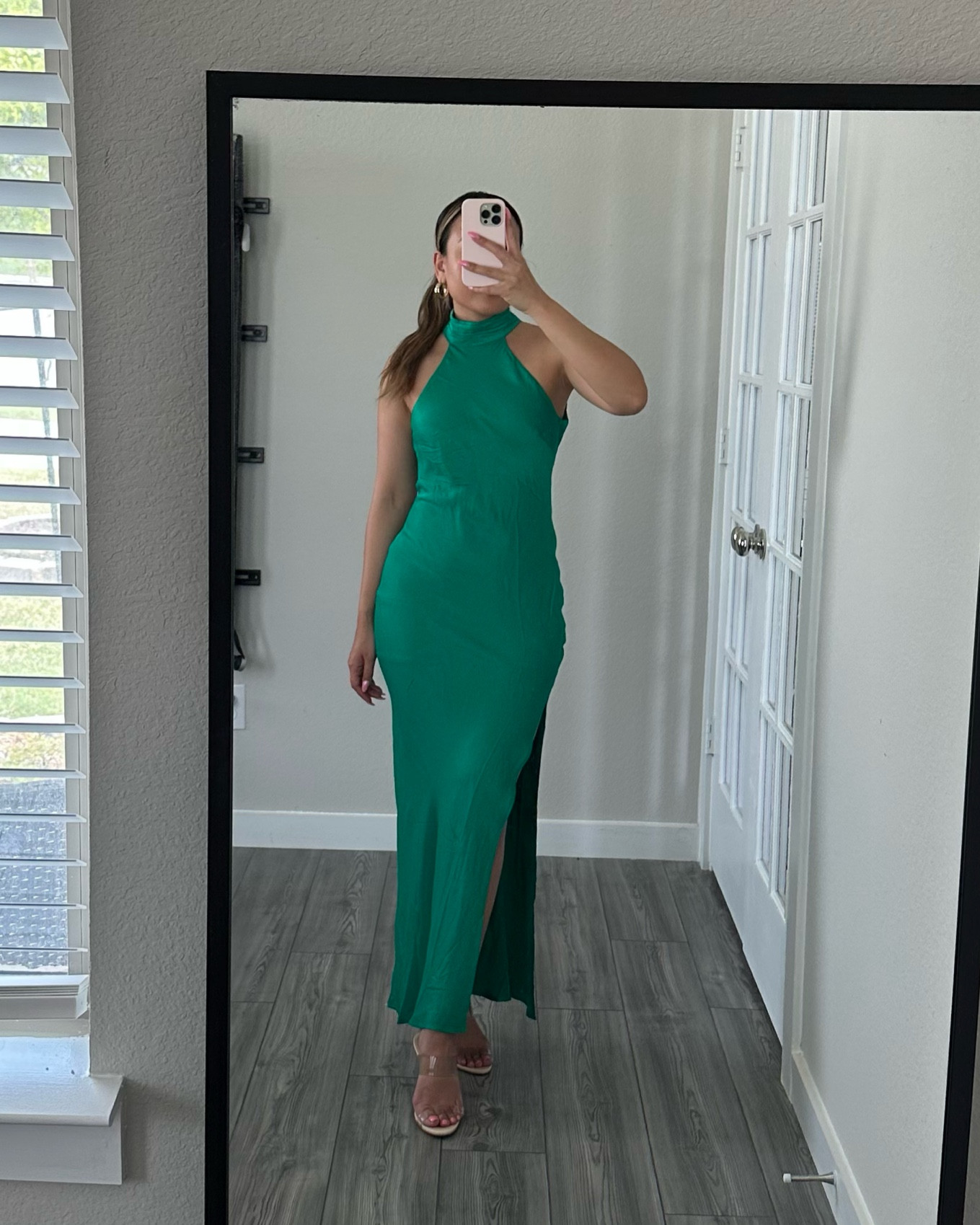 Best price I’ve seen for this Meshki dress! Super flattering fit & great as a wedding guest dress! #weddingguestdress

#LTKwedding #LTKfindsunder100 #LTKCyberWeek