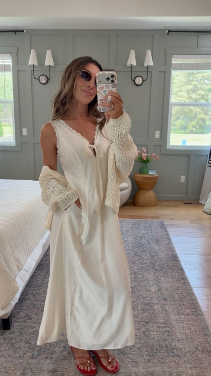 I am truly mind blown by this dress! Designer look and feel… but a Walmart price tag!

#LTKWedding #LTKootd #LTKSeasonal