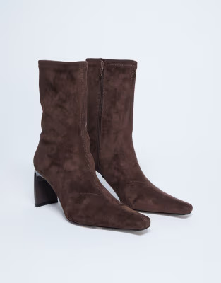 Pearl point toe faux suede ankle boot in chocolate | Topshop