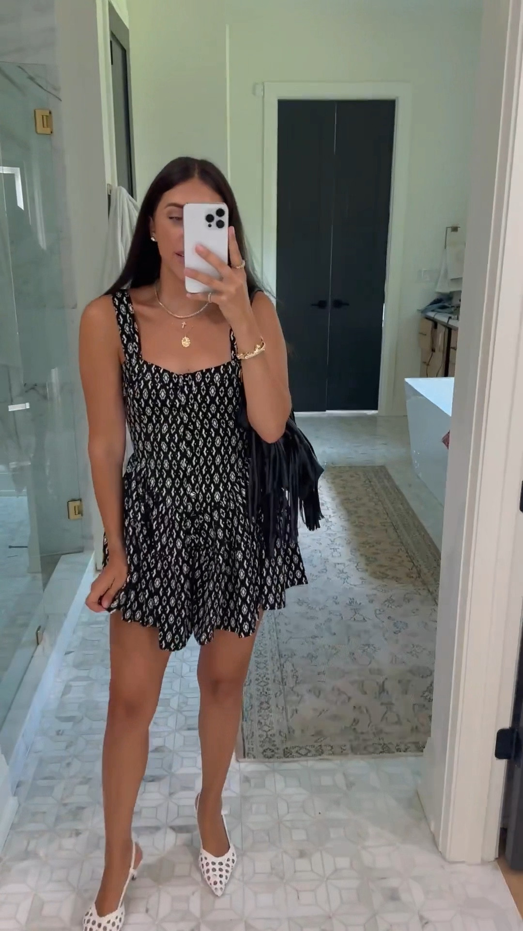 Wearing small in everything!
(DEDE35) swap heels for boots for a country look!

country concert, concert outfit ideas, vici, vici sale, sale alert, sale finds, sale, romper, two piece set, dress, print dress, summer style, Nashville, mom of 3, Dede Raad, dress up buttercup

#LTKxVICI #LTKSaleAlert #LTKFindsUnder100