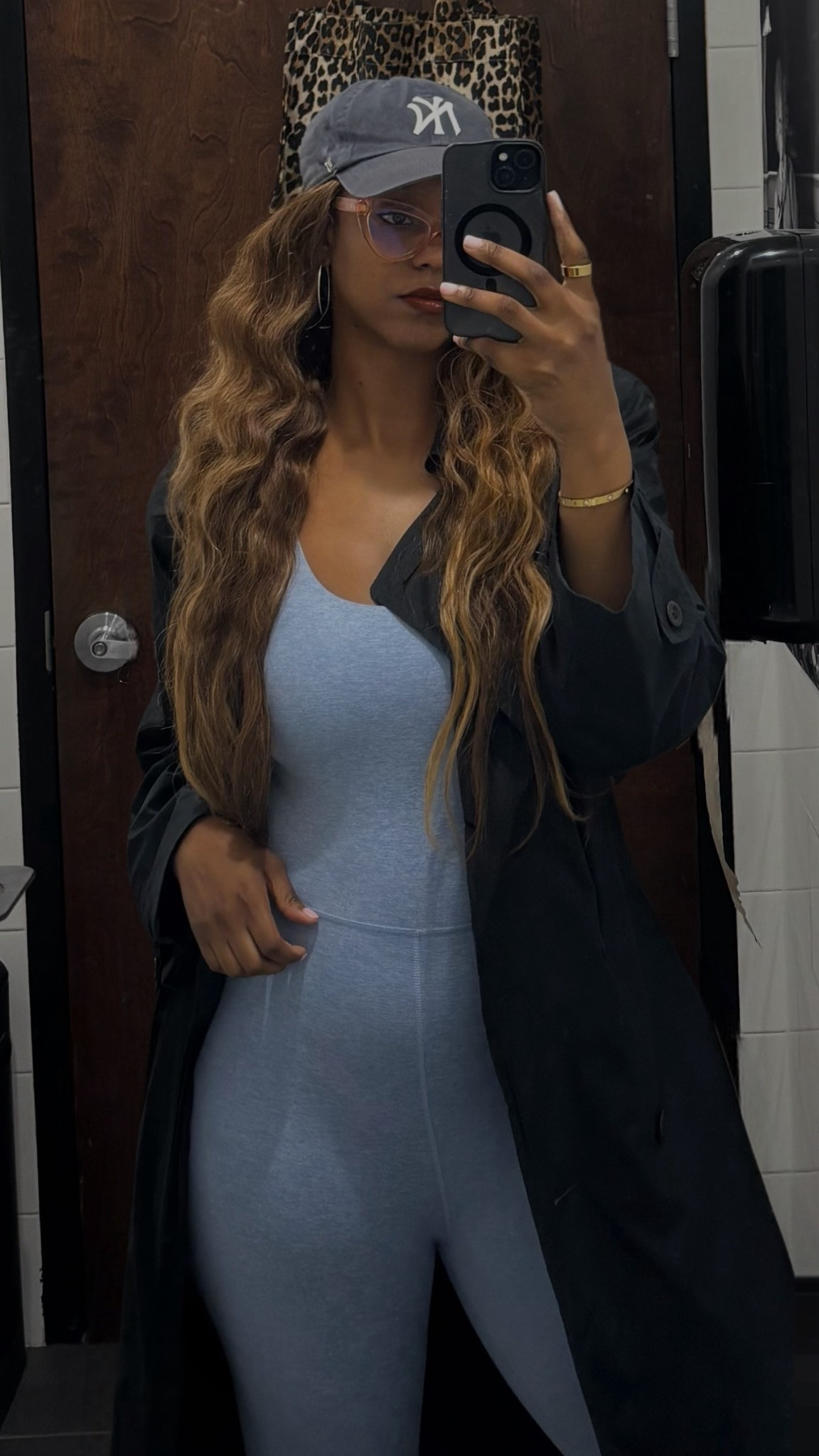 The Aerie jumpsuit I didn’t know I needed. Snatches, stretches, and feels like a hug.



#LTKMidsize #LTKActive #LTKFindsUnder50