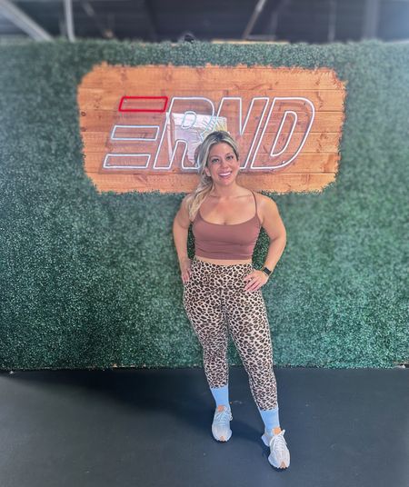 Workout outfit at the gym today was fun! Love the neutral brown and this is the perfect leopard pattern!! And these sneaks are SO COMFY, size up 1/2 

#LTKunder50 #LTKstyletip #LTKfit