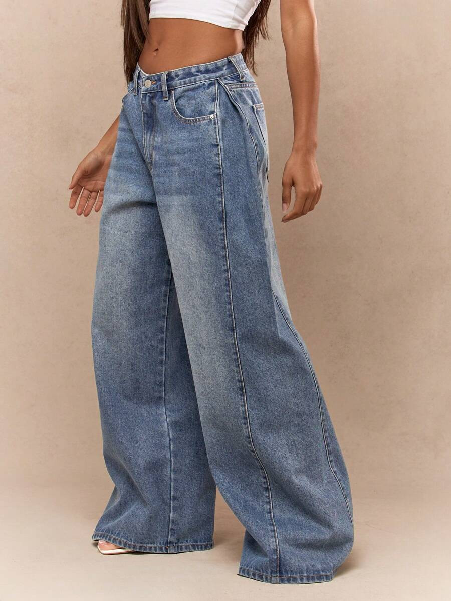 SHEINxLarissa&André MISSGUIDED Washed Faded Box Pleated Waistband Wide Leg Low Rise Jeans | SHEIN