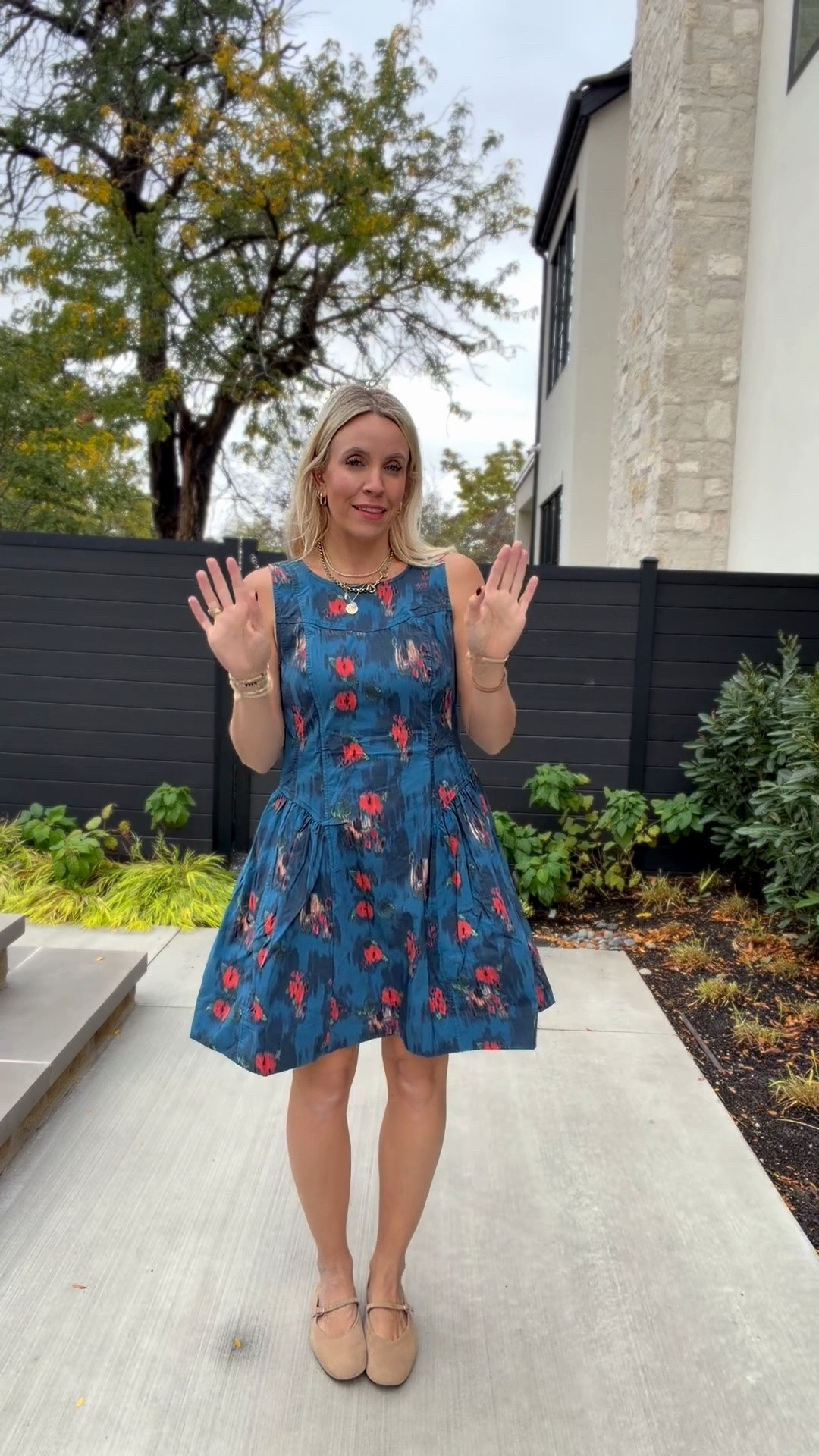 This is such a good event dress going into the holidays!