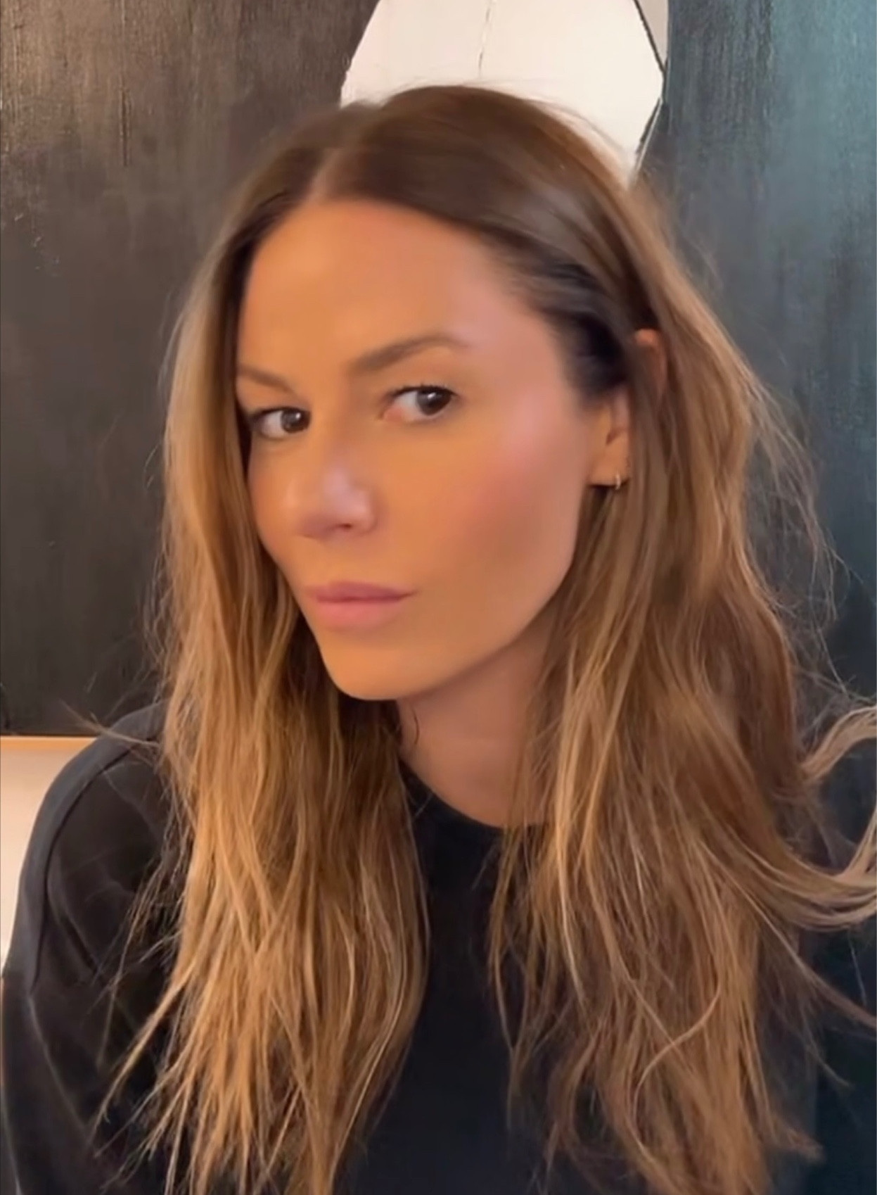 The products I use to get textured beach waves

Beach waves, mermaid curler, textured hair, long hair, beachy waves 

#LTKunder100 #LTKbeauty #LTKstyletip