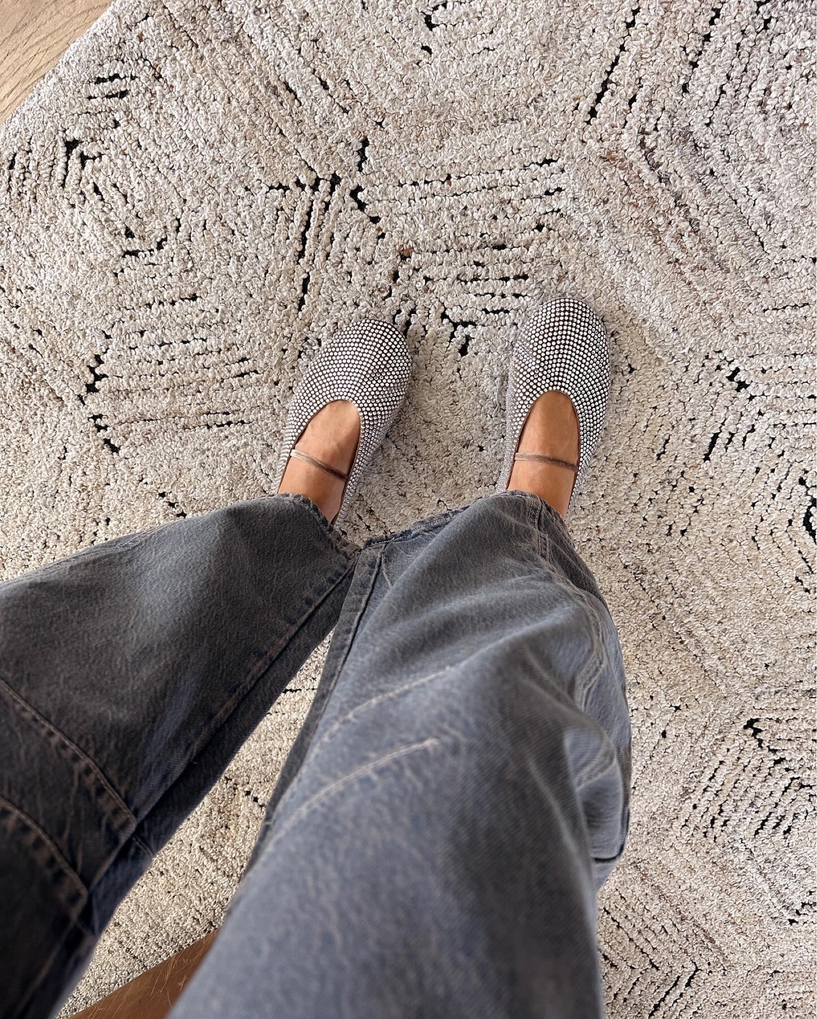 I can still make the whole place SHIMMER. I’ve worn these shoes nonstop! They dress up any outfit and are so much fun. @freepeople