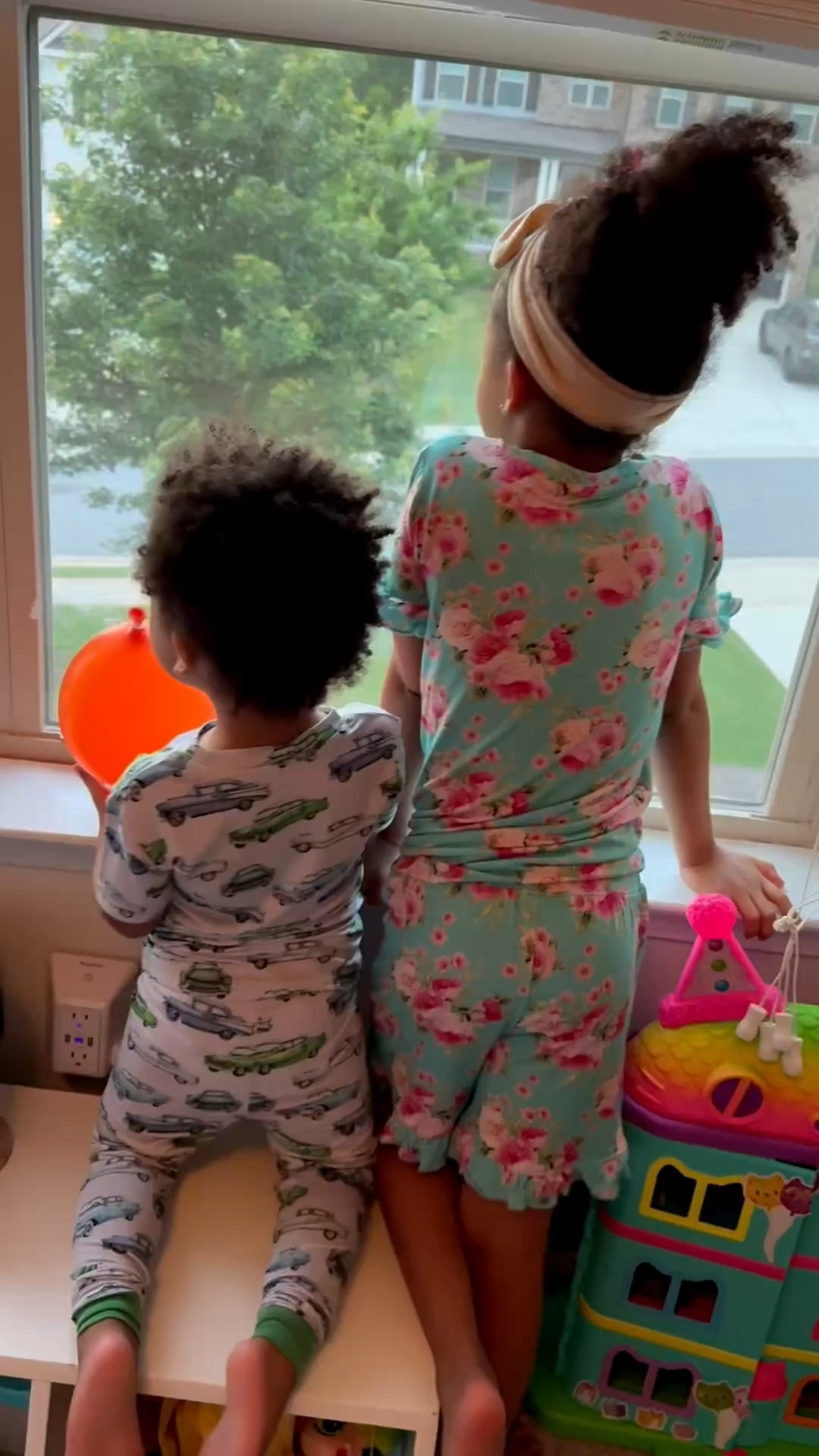 Bedtime is full of ups and downs, but I’m so glad these two have each other… and comfy pajamas. 💛

#LTKmomlife #LTKvlog #LTKKids