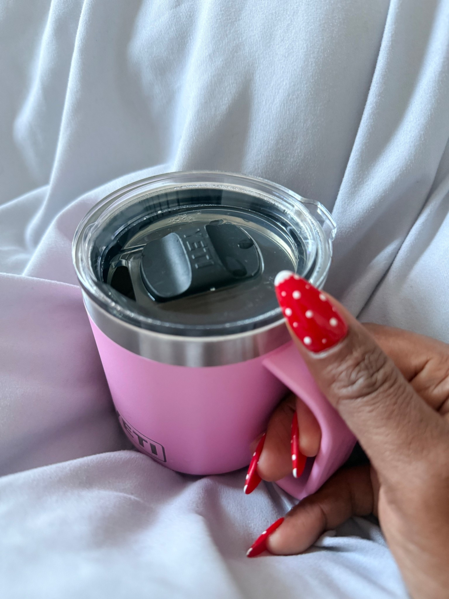 If you’re trying to decide get her a Yeti or a Stanley, here’s how I see it — both are awesome gift options for Christmas, and either one will be a WIN 🎁✨

🌟 Stanley
	•	Totally trendy right now (especially the collaborations like Stanley x Love Shack Fancy)
	•	Tons of cute colors and sizes (20oz for kiddos, 40oz for adults)
	•	Great everyday cup for coffee, water, cocoa, etc.
	•	Perfect for gifting mommy & me matching vibes 🎄💕

🌟 Yeti
	•	Built rugged and keeps drinks hot/cold FOREVER
	•	Classic outdoor/ADVENTURE vibe
	•	Amazing for travel, long days out, cold weather, and everyday use

💡 Best tip:
If she loves cute, everyday holiday vibes and fun designs, go Stanley!
If she loves durable, outdoor-ready gear that lasts forever, go Yeti!

I linked my favorite Stanley and Yeti picks on LTK so you can shop the best of both worlds and pick her perfect Christmas gift!

#giftideasforher #yeti #stanleycup #holidaygifts #christmasgifts #LTKholiday #LTKfinds #LTKhome #LTKfashion #LTKsale #shoppingfavorites #onlineshopping #hydrationstyle #ShoppingWithPriiincesss #Atlantamom #Atlantabloggers #Atlantablogger #AtlantaCreator #Atlantacontentcreators #Atlantacontentcreator

#LTKGiftGuide #LTKSaleAlert #LTKHoliday