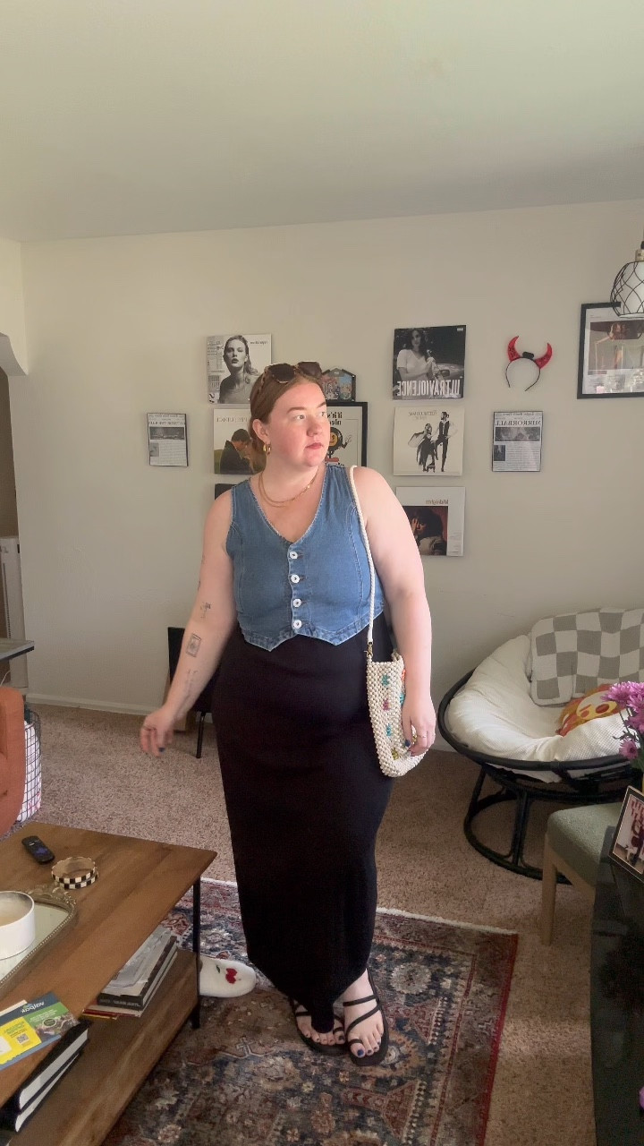 Cute and comfy summer fit✨

Exact denim vest is from Fashion Nova but I tagged a couple similar from Amazon!!

#LTKMidsize #LTKPlusSize #LTKFindsUnder50