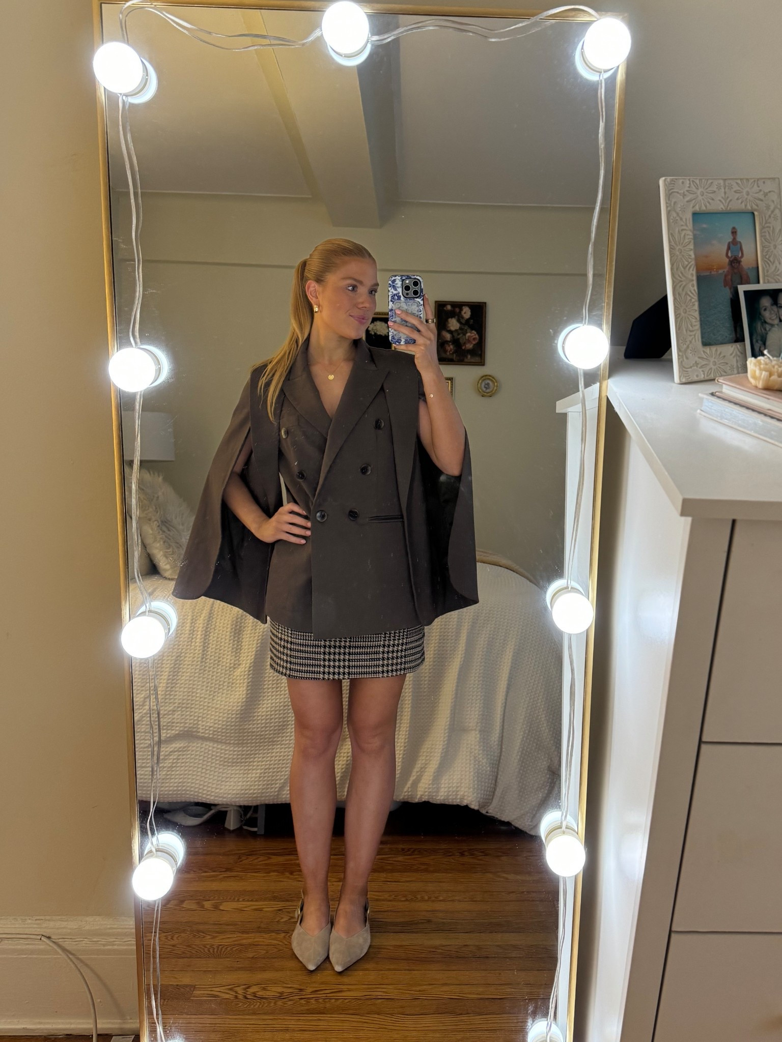 loving this cape blazer as a transitional piece this fall 😍 perfect for work

#LTKStyleTip #LTKWorkwear #LTKSeasonal