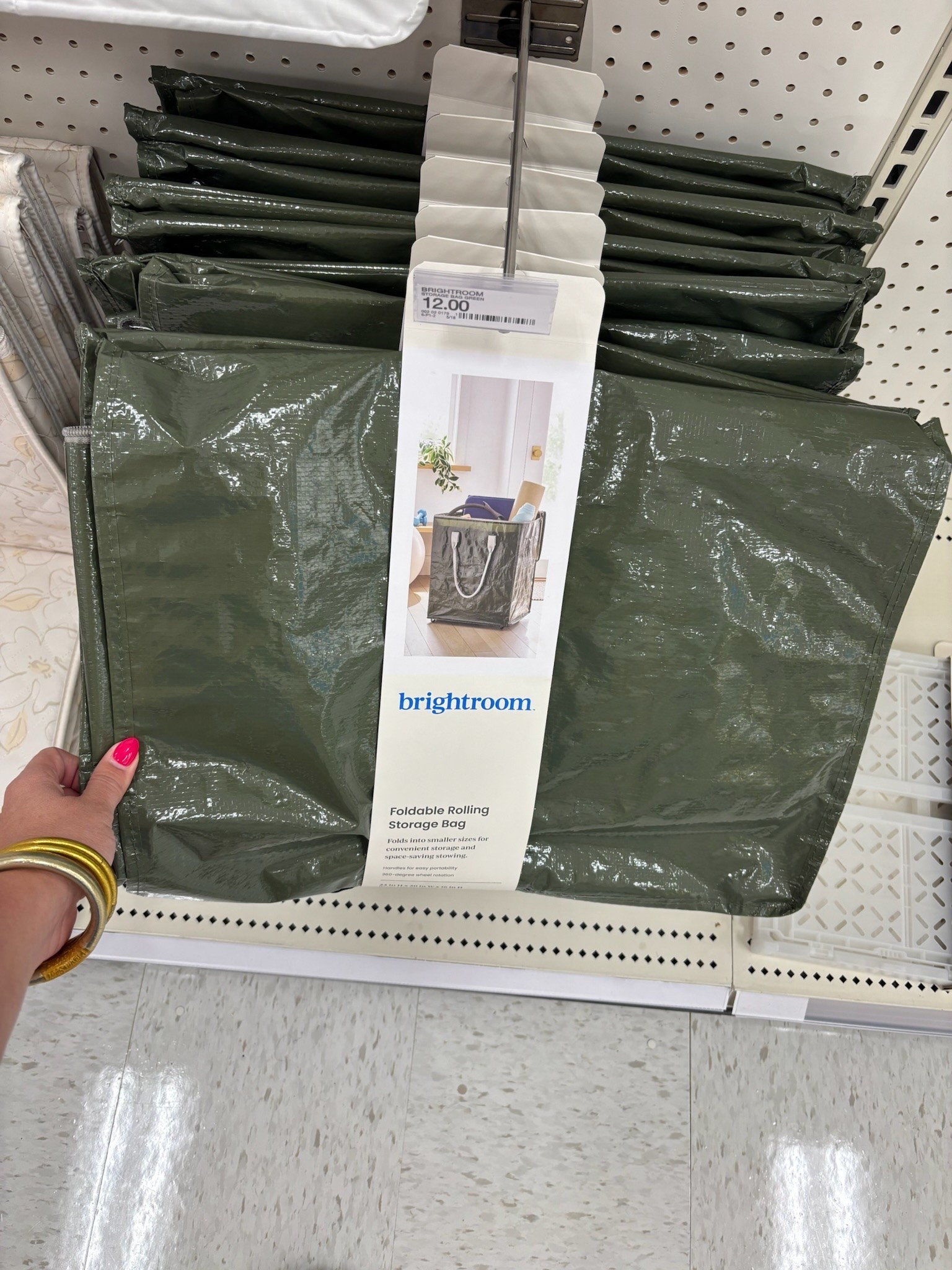 Perfect for hauling all your classroom supplies back to school! 🍎📚 It folds down when you’re finished, making it easy to store too!

School, teacher gift, teacher must have, back to school, hulken bag, Look for less

#LTKSeasonal #LTKSaleAlert #LTKootd