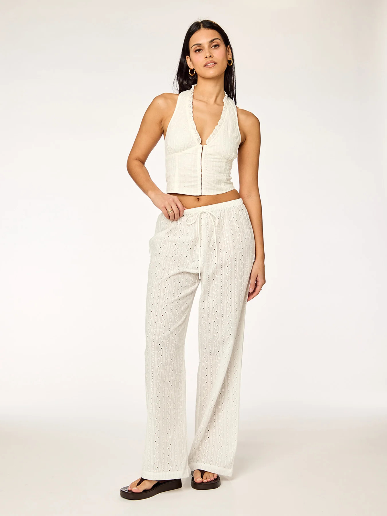 BREEZE - Pants • White | Ninety-9