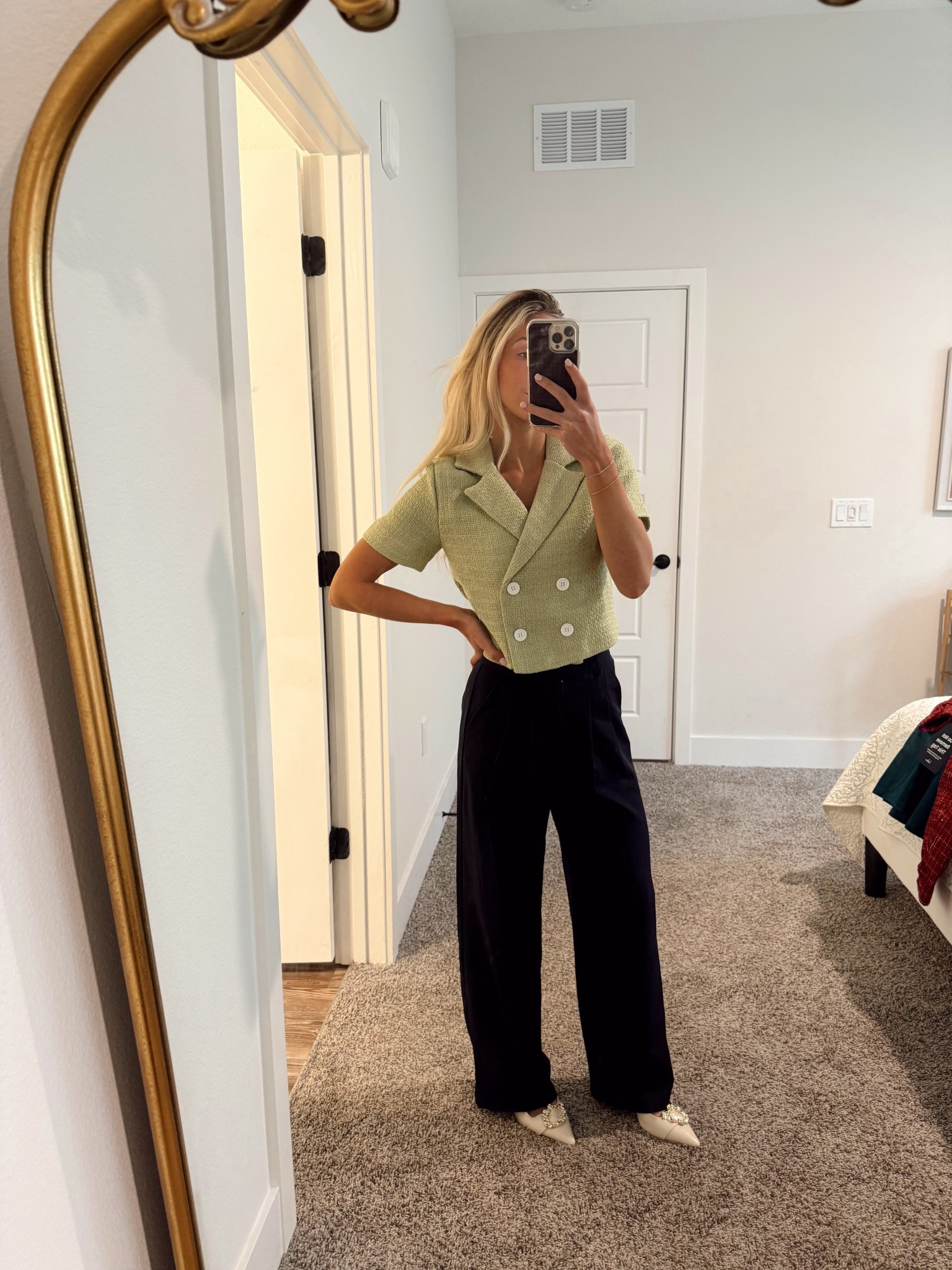 Lulus tweed top

Work fit, ootd, tweed top, business casual, trousers, lulus, petite fashion, petite workwear

#LTKPetite #LTKWorkwear #LTKootd