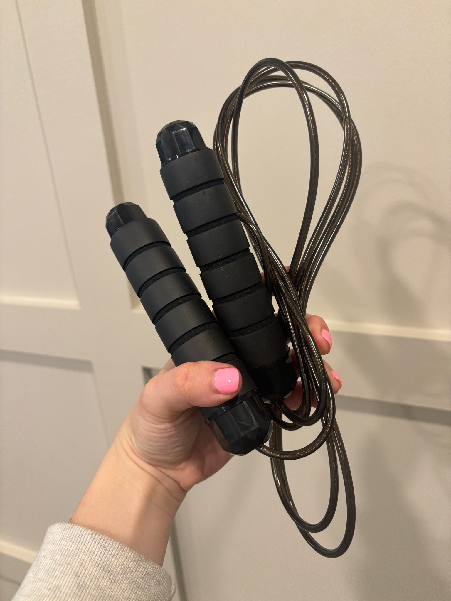Never thought I’d enjoy jump roping after dreading it during kickboxing warmup but I’ve really come to love it! Wanted to grab one for home - makes for such a great workout. The handles on this one are so nice.

#LTKSeasonal #LTKfindsunder50 #LTKfitness