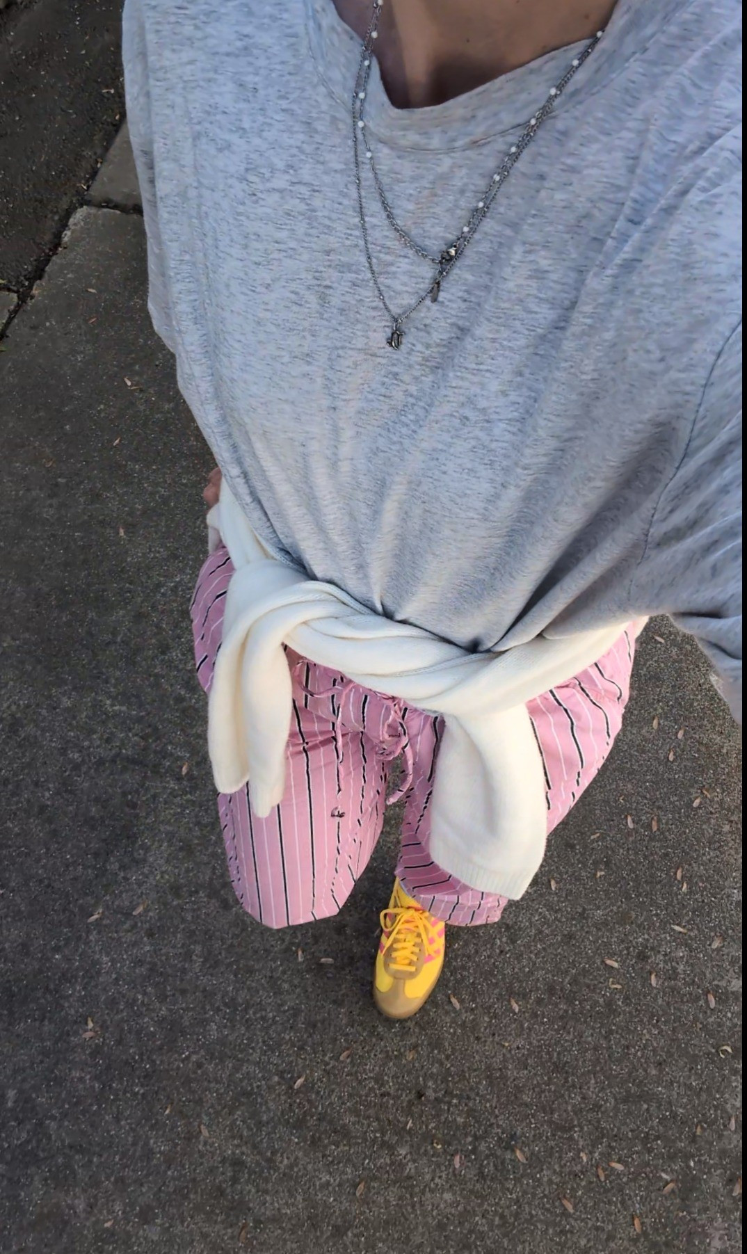 Casual every day outfit for a mom of two 

#LTKootd