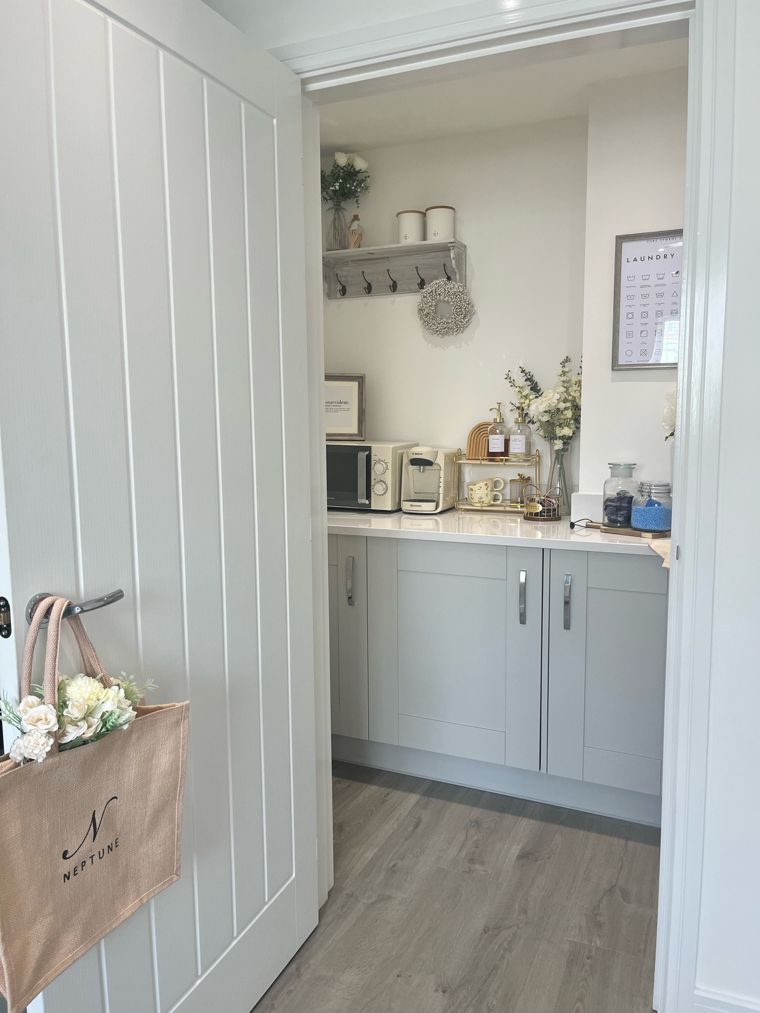 Utility room design, laundry room organisation, coffee station, laundry room storage, kitchen accessories, neutral home decor inspo

#LTKhome #LTKuk #LTKeurope