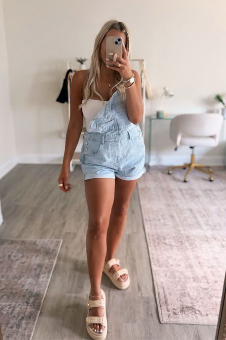 Love these overalls so much!! I did my true size small! 

Also linking a more affordable option from Amazon 🥰

Summer outfits 
Easy outfits 
Mom style 
OOTD 