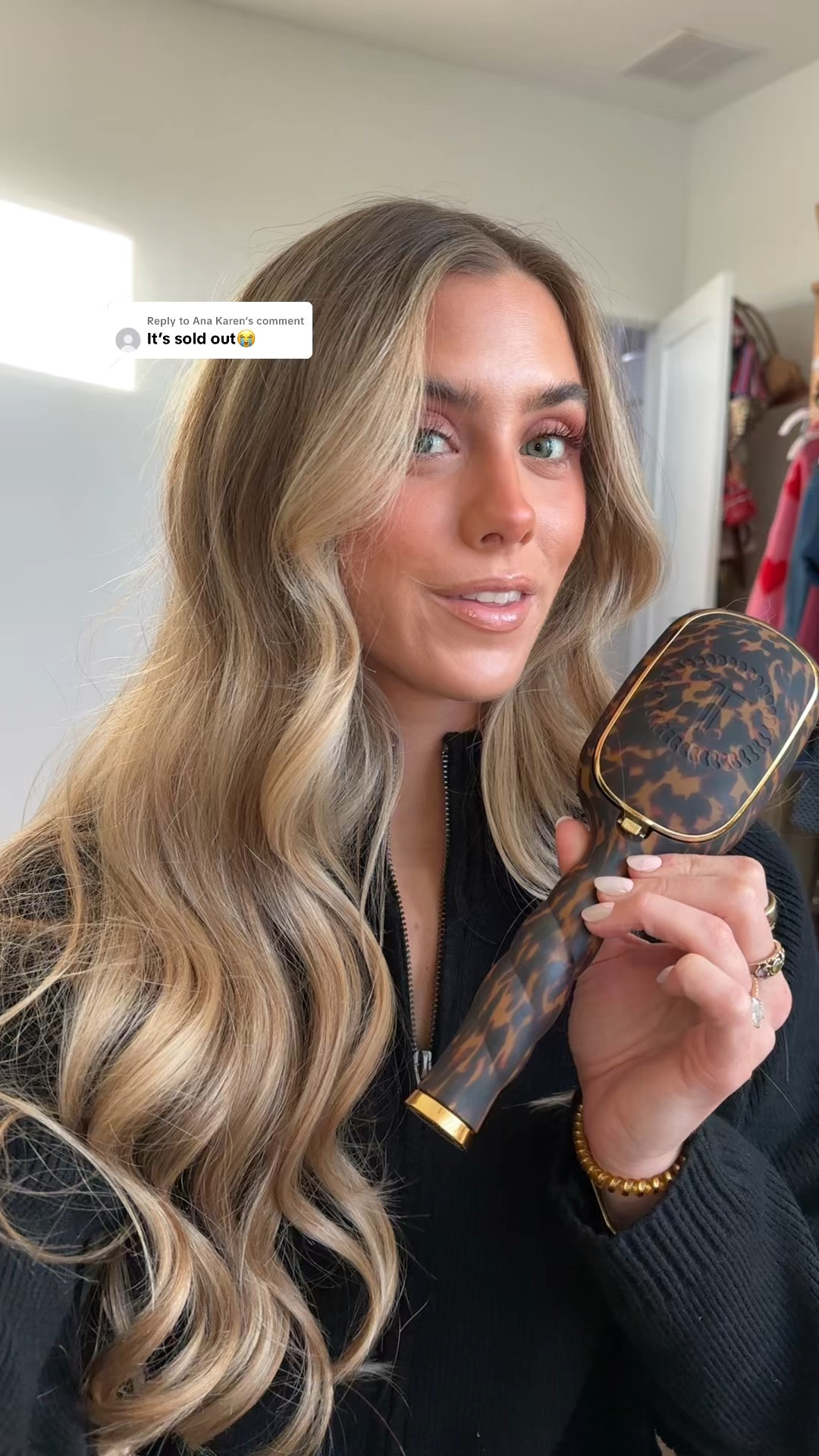 The Detangler Brush for medium hair in Tan is your go-to for smooth, pain-free styling. It easily works through knots without tugging or breaking delicate strands, making it the perfect detangling brush for medium hair.

Medium Hair Detangler Benefits:

✔ Gentle Glide Bristles — Smooth detangling without breakage
✔ Comfortable Grip — Iconic coil handle, ergonomic and stylish
✔ Built-In Mirror & Storage — For on-the-go styling
✔ Removable Cleaner — Quick, mess-free maintenance
✔ Anti-Static Bristles @Teleties 

#LTKgrwm #LTKselfcare #LTKBeauty